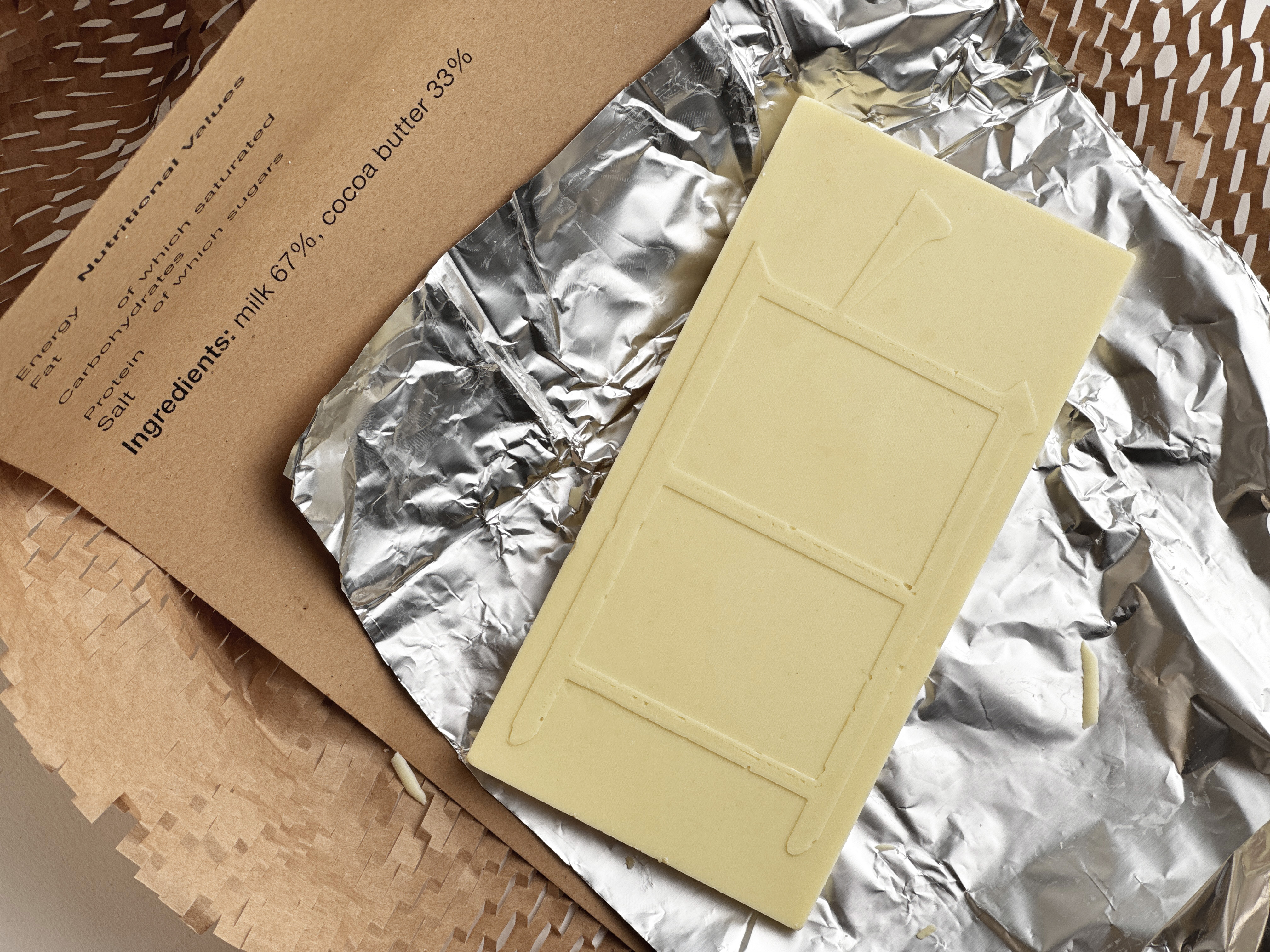 Shiro white chocolate bar