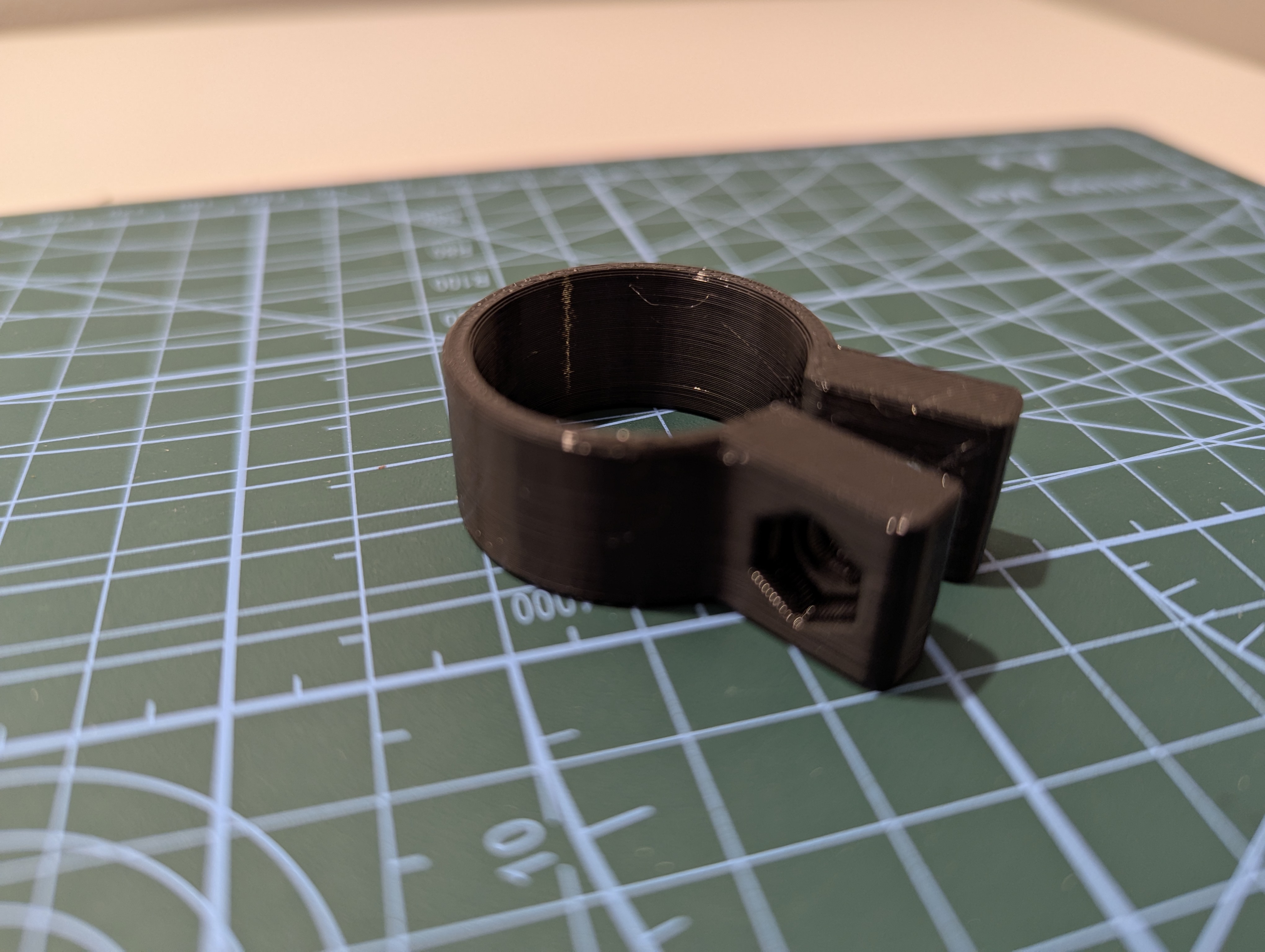 Parameterized Rear Bike Light Mount - for seatpost 25-32mm — thumbnail 4