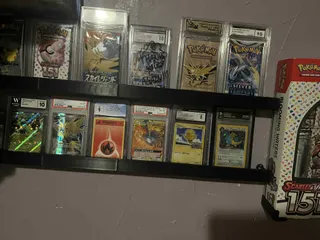 Modular display shelf