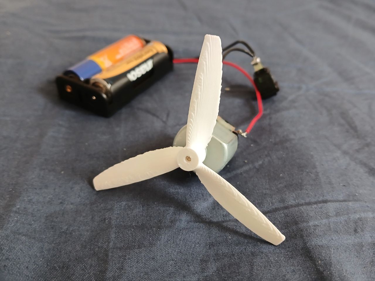 Propeller for 3V Motor 3D model thumbnail