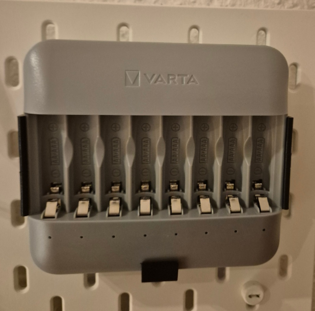 Skardis Varta EcoCharger bracket