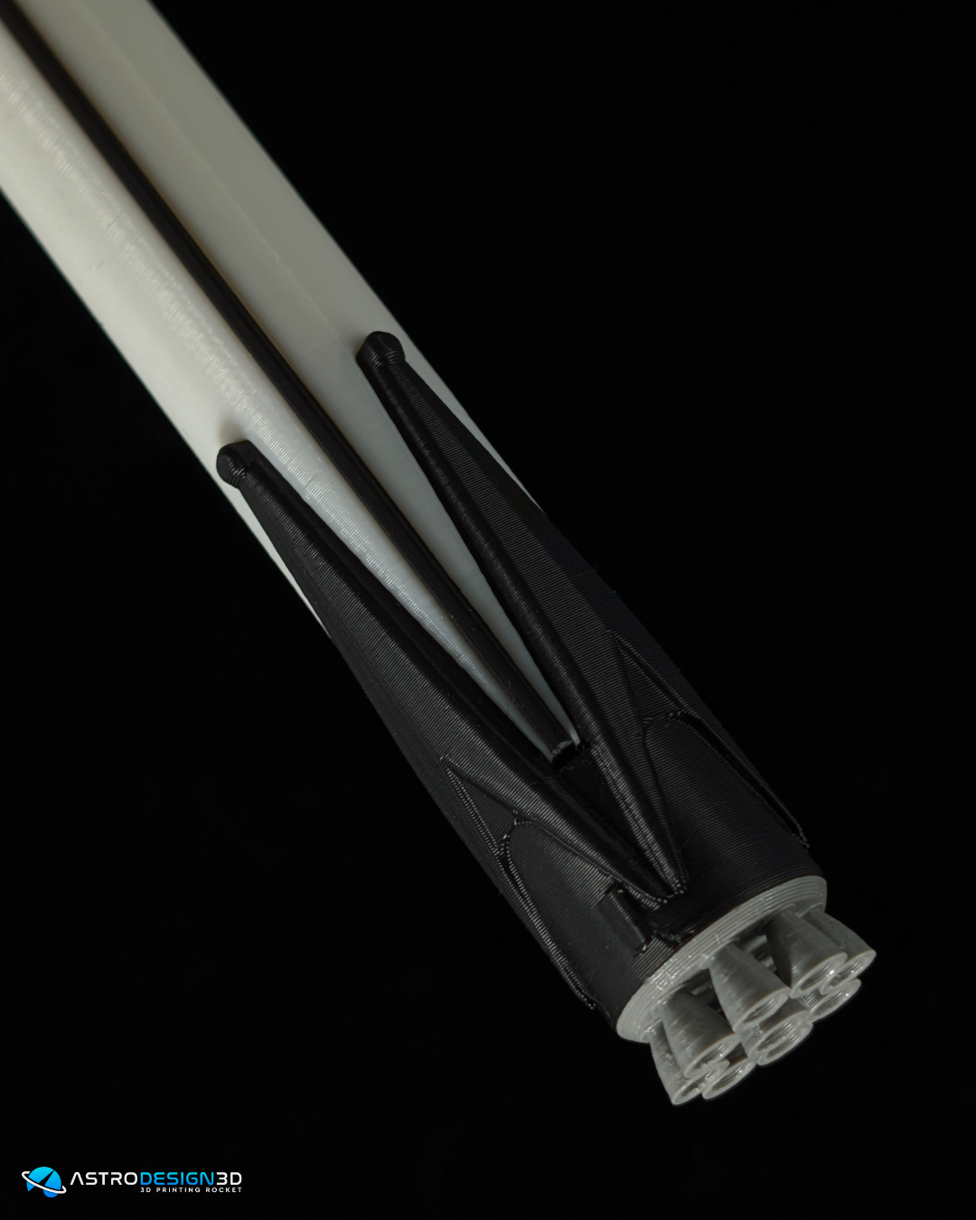 Miniatura 4 do modelo 3D FALCON 9 BLOCK 5