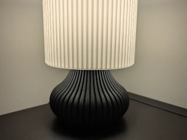 Maker Lamp Stylized Base