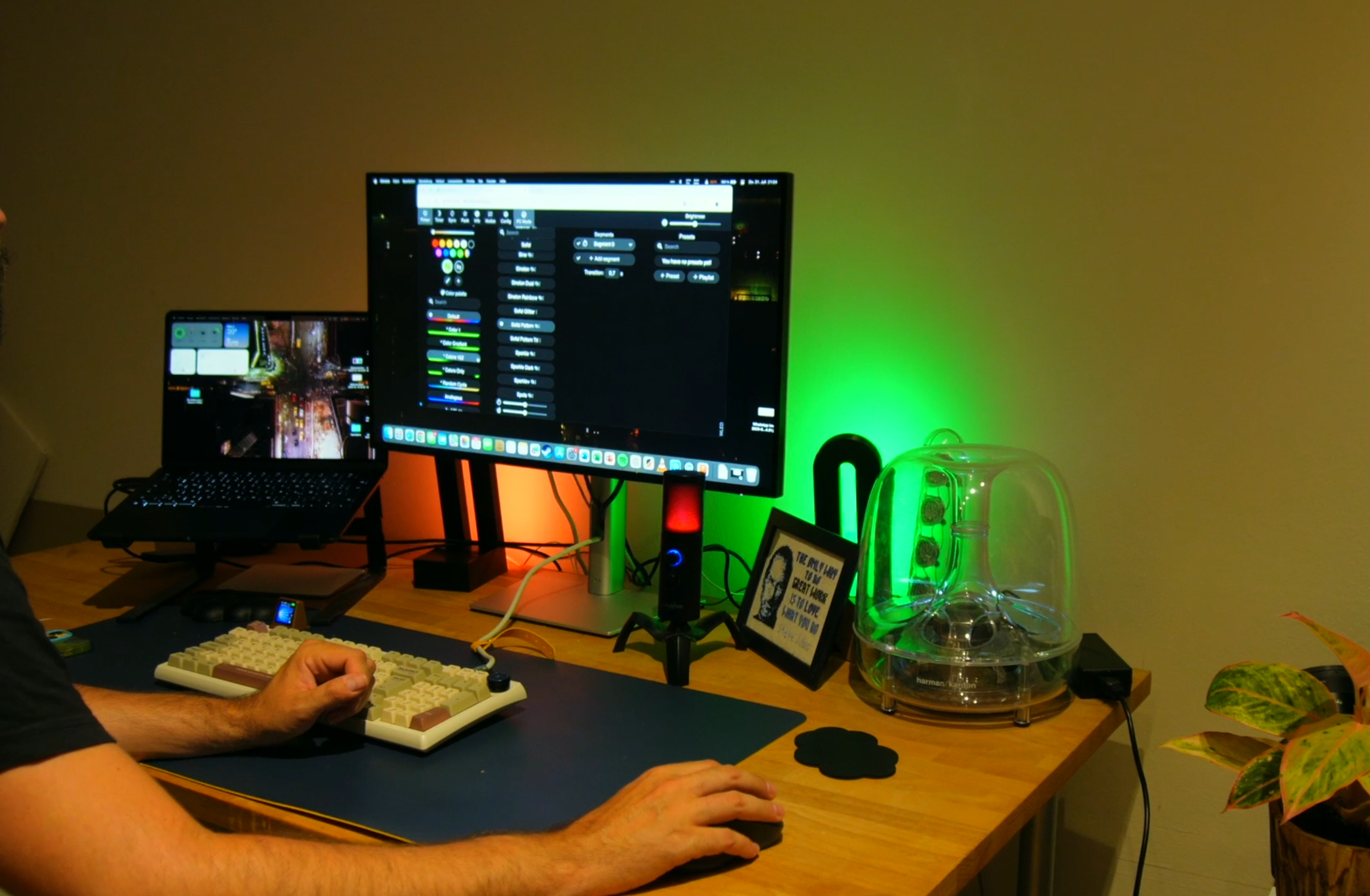 App-Controlled LED Lamp — miniatura 4