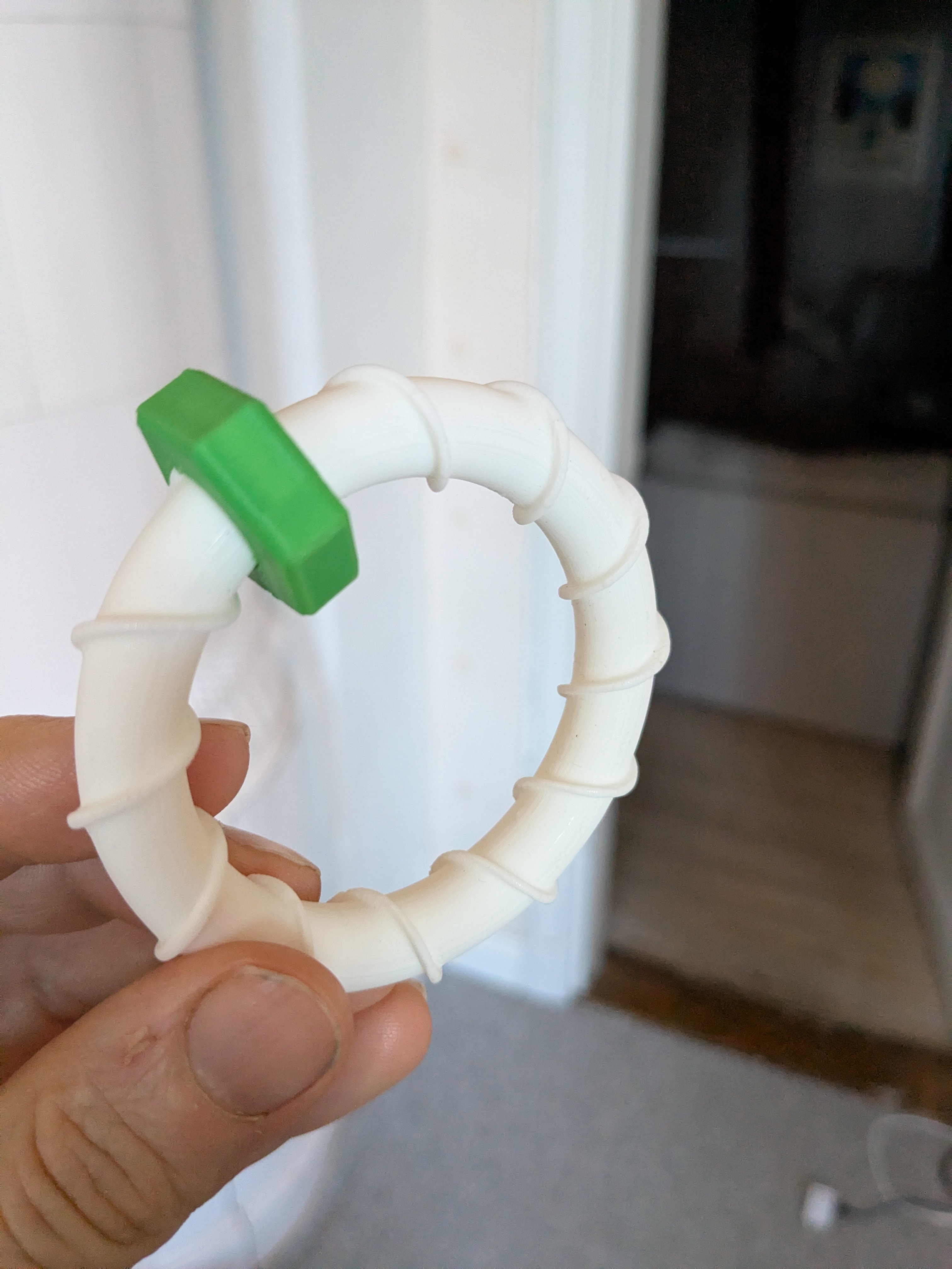 Captive nut fidget (printinplace)