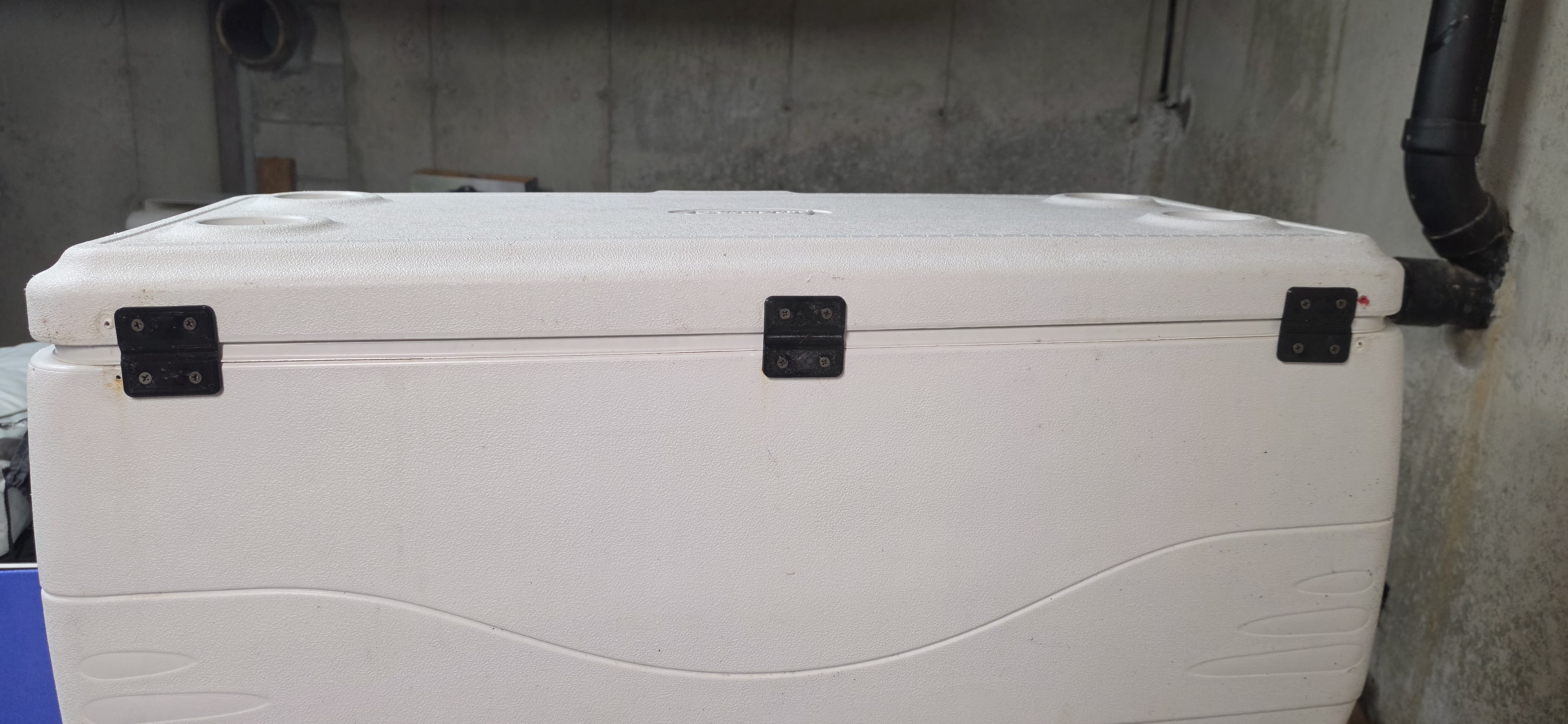 Cooler Hinge