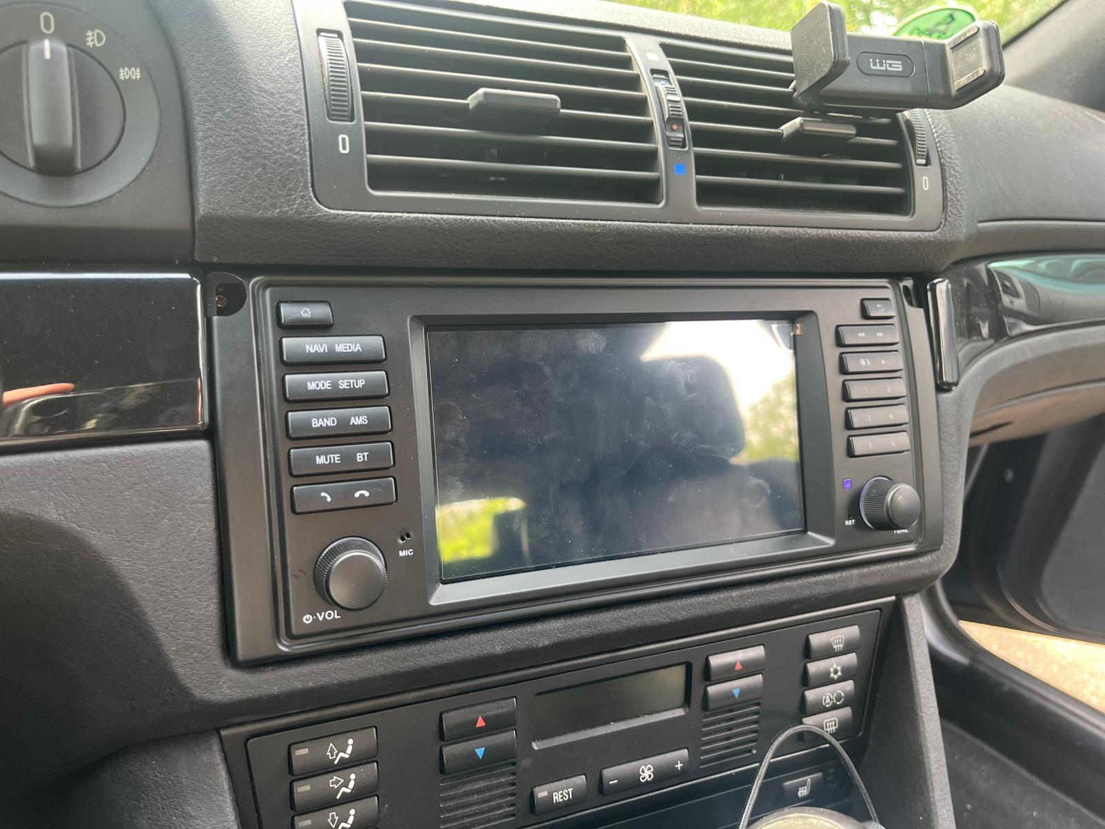BMW e39 Xtrons PX7439BL radio brackets