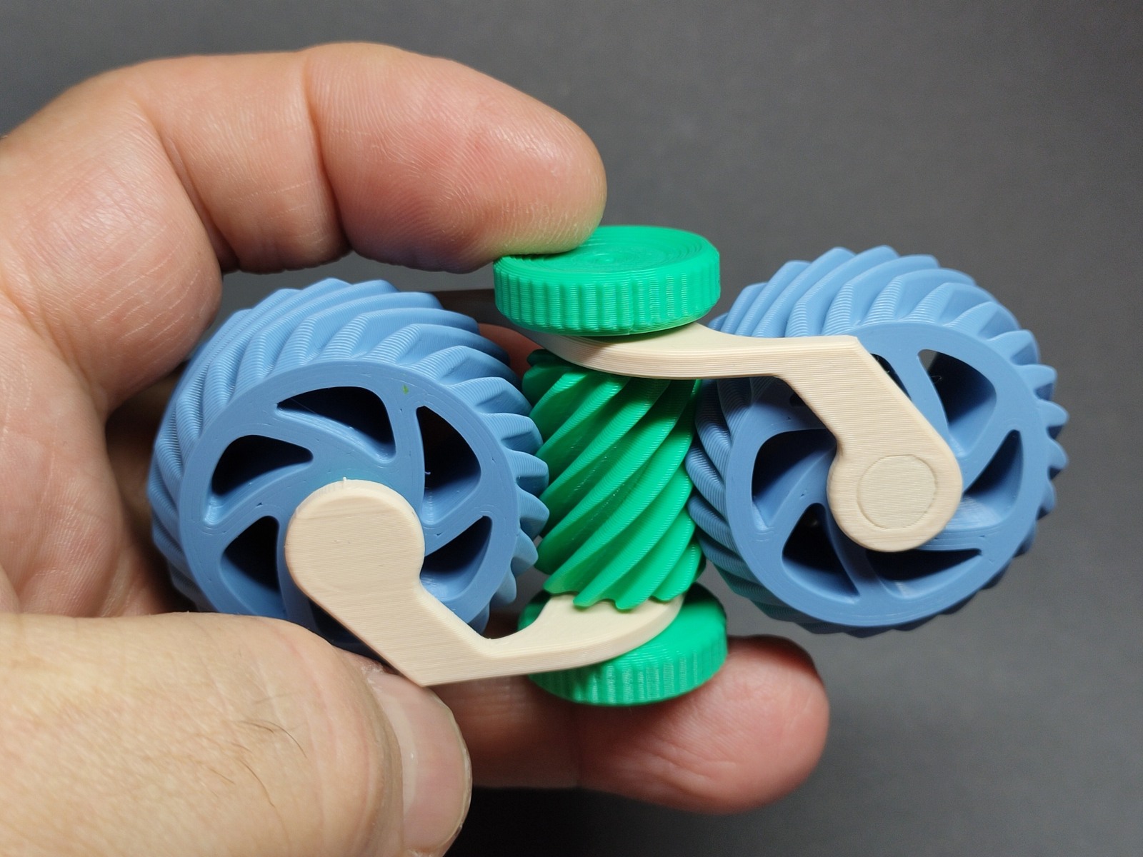 Miniatura 4 do modelo 3D Gear fidget spinner
