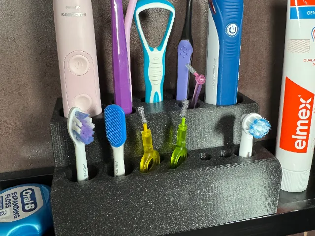 Toothbrush organizer