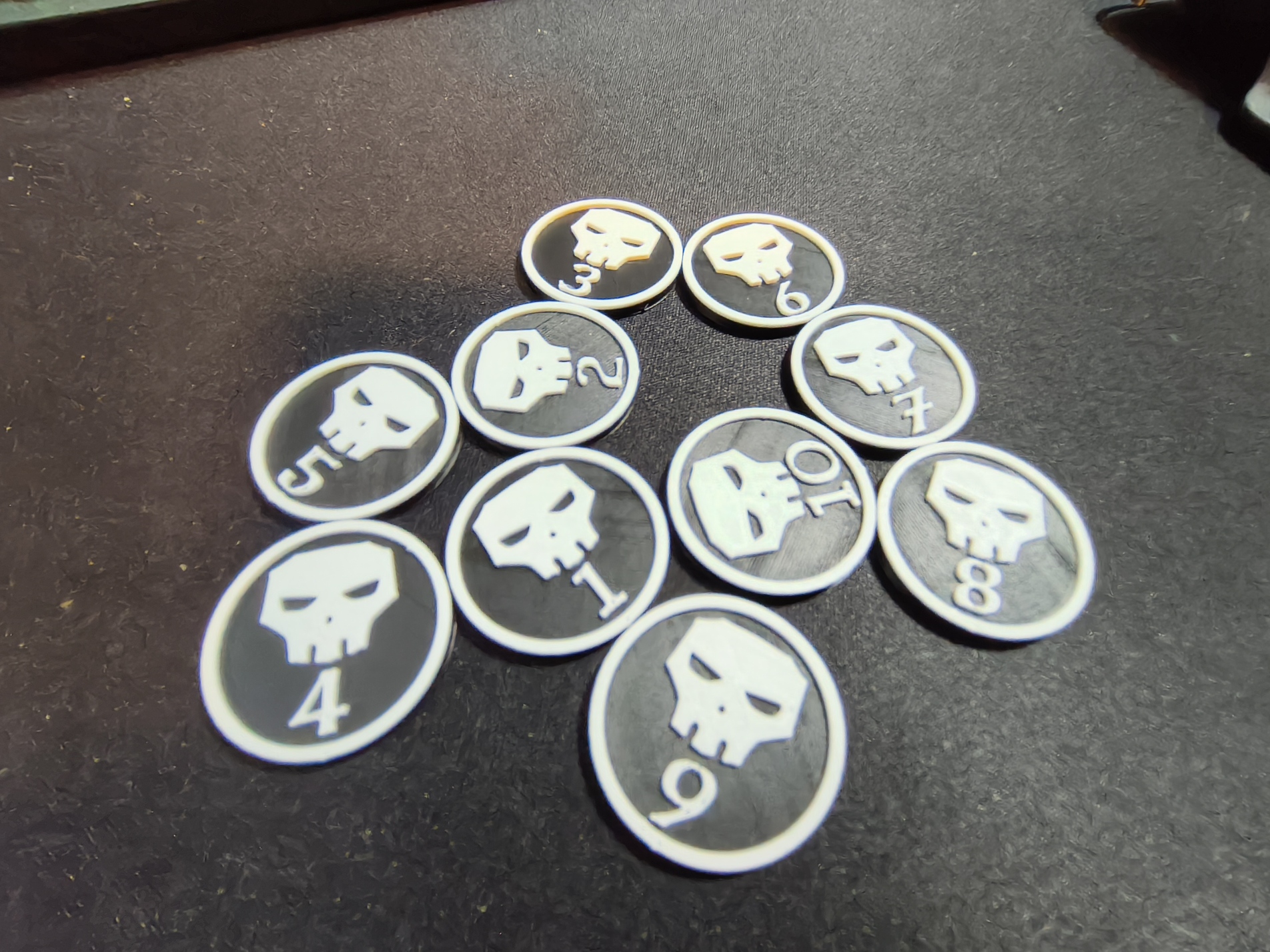 D&D tokens - Blank & numbered for enemies