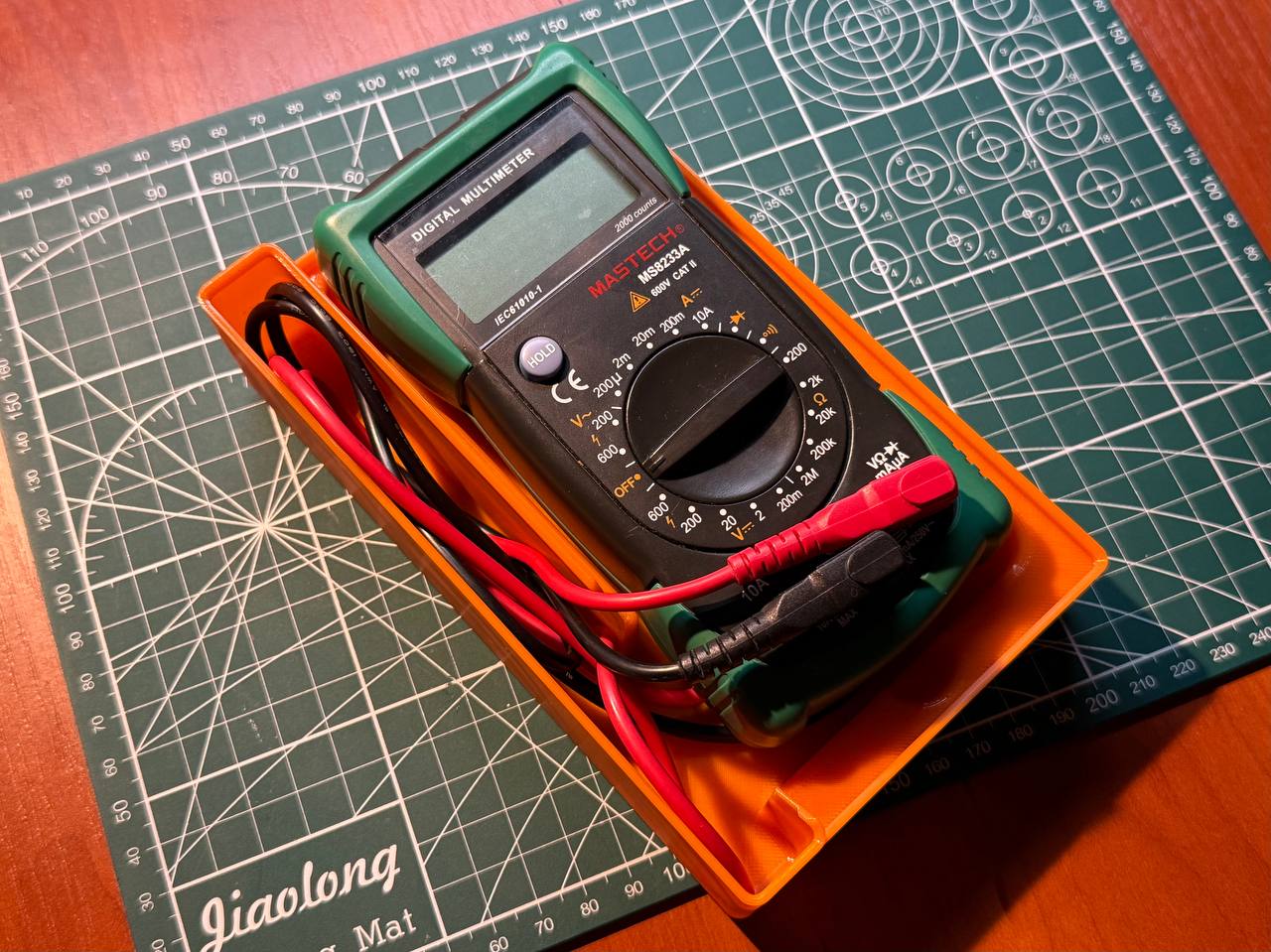 Gridfinity Holder for Mastech MS8233A Multimeter