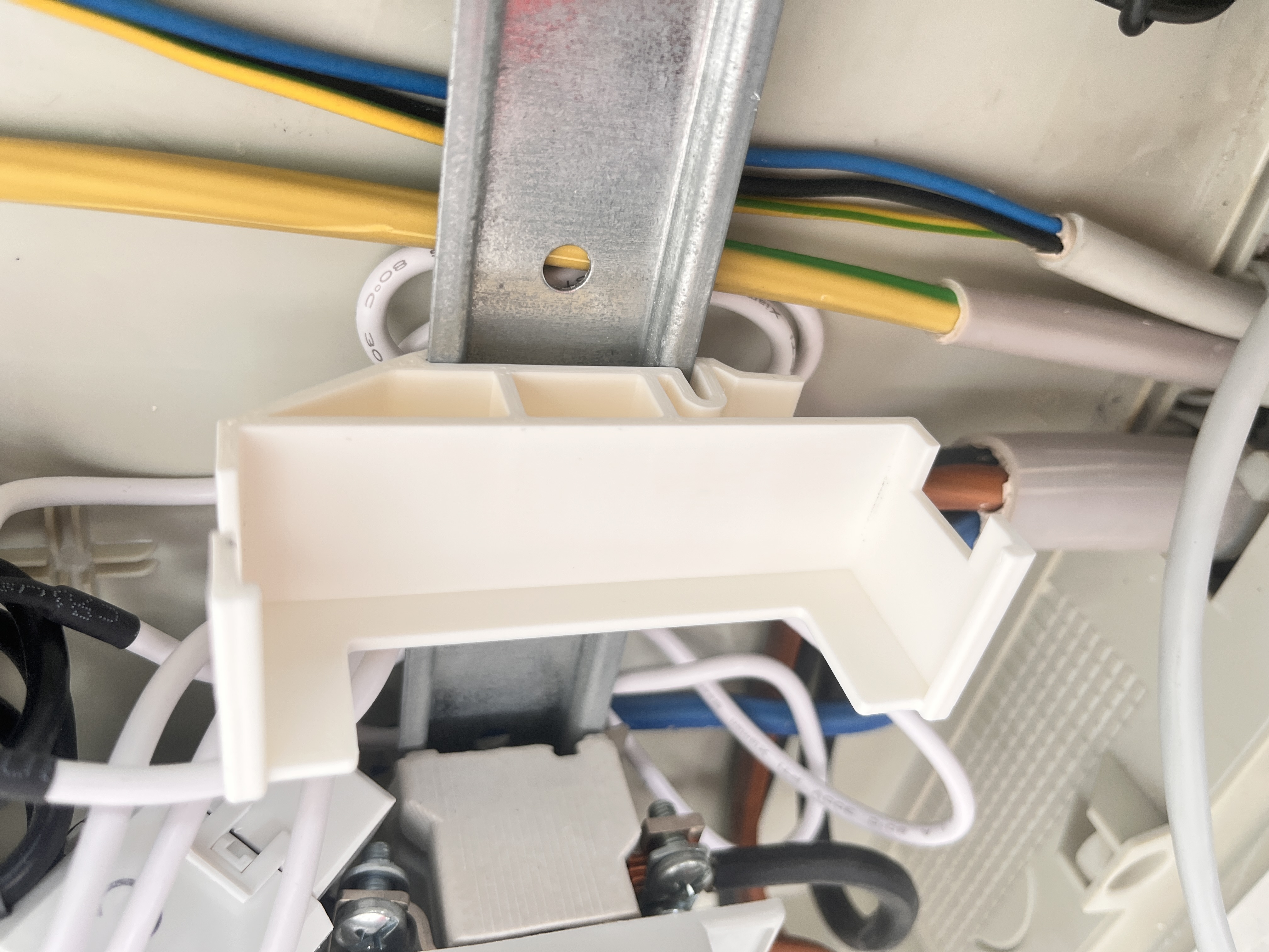 TPLink PoE Injector DIN rail mount adaptor - Adapter Hutschiene