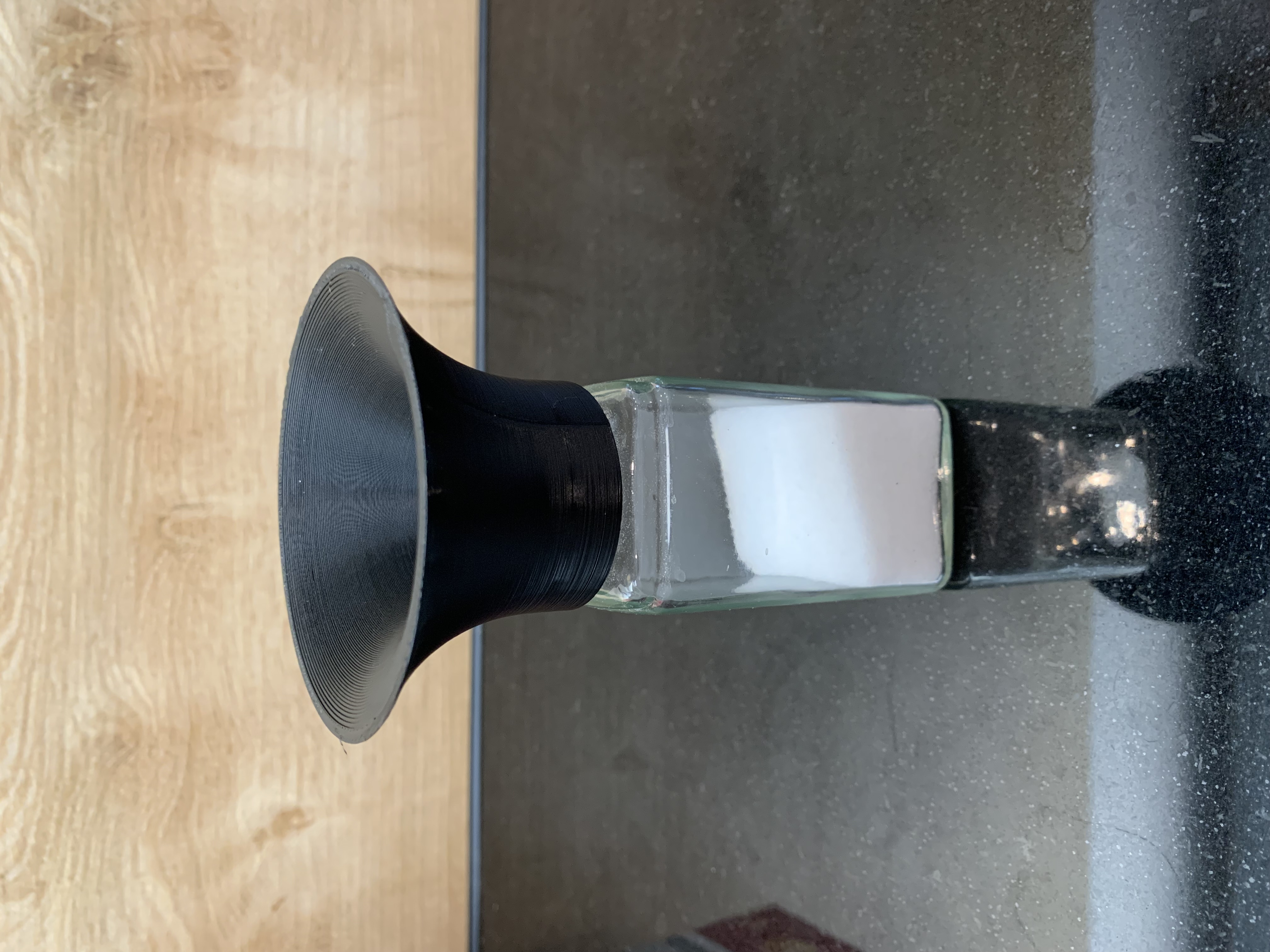 Free hand Rewe spice glass funnel, Gewürzglas trichter
