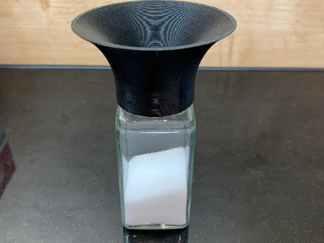 Free hand Rewe spice glass funnel, Gewürzglas trichter