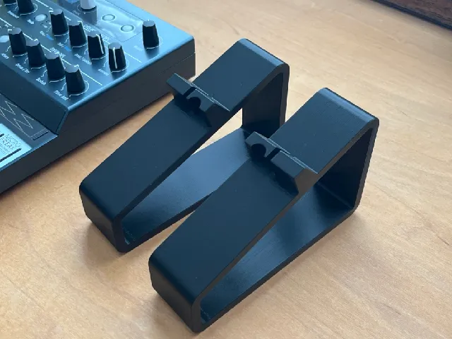 Microfreak stand