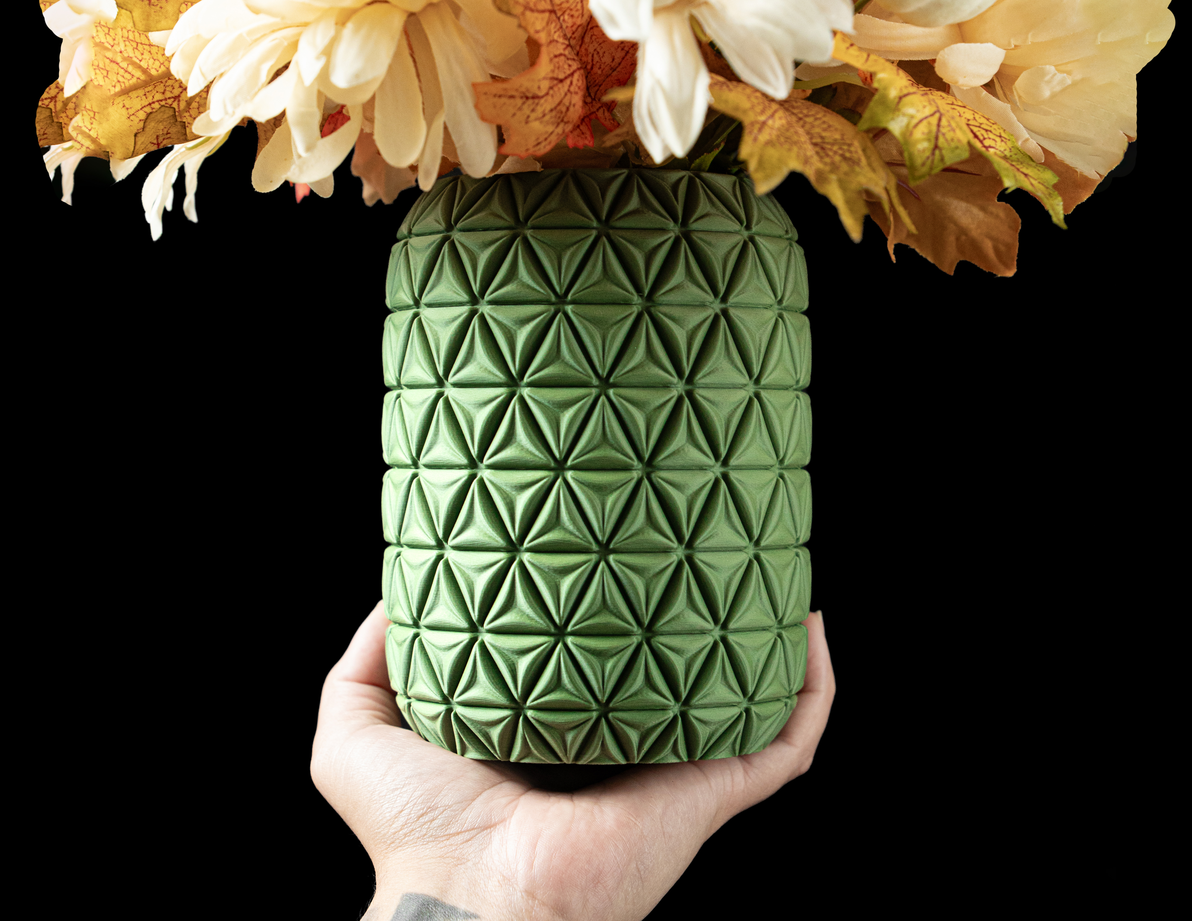 Trivo Flower Vase by MODERN MACHINE