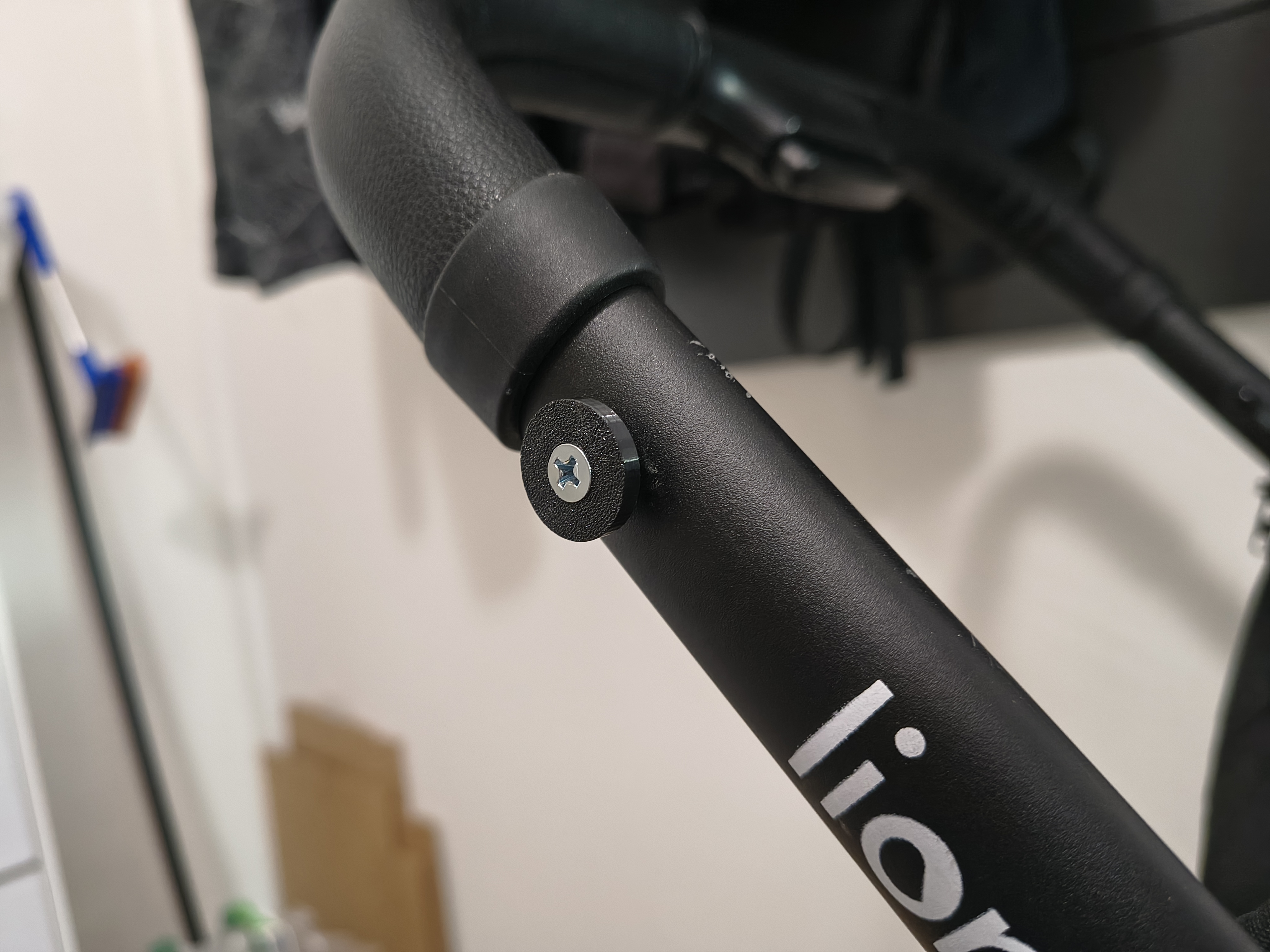 Lionelo Cloe baby stroller - replacement bracket for bottle holder