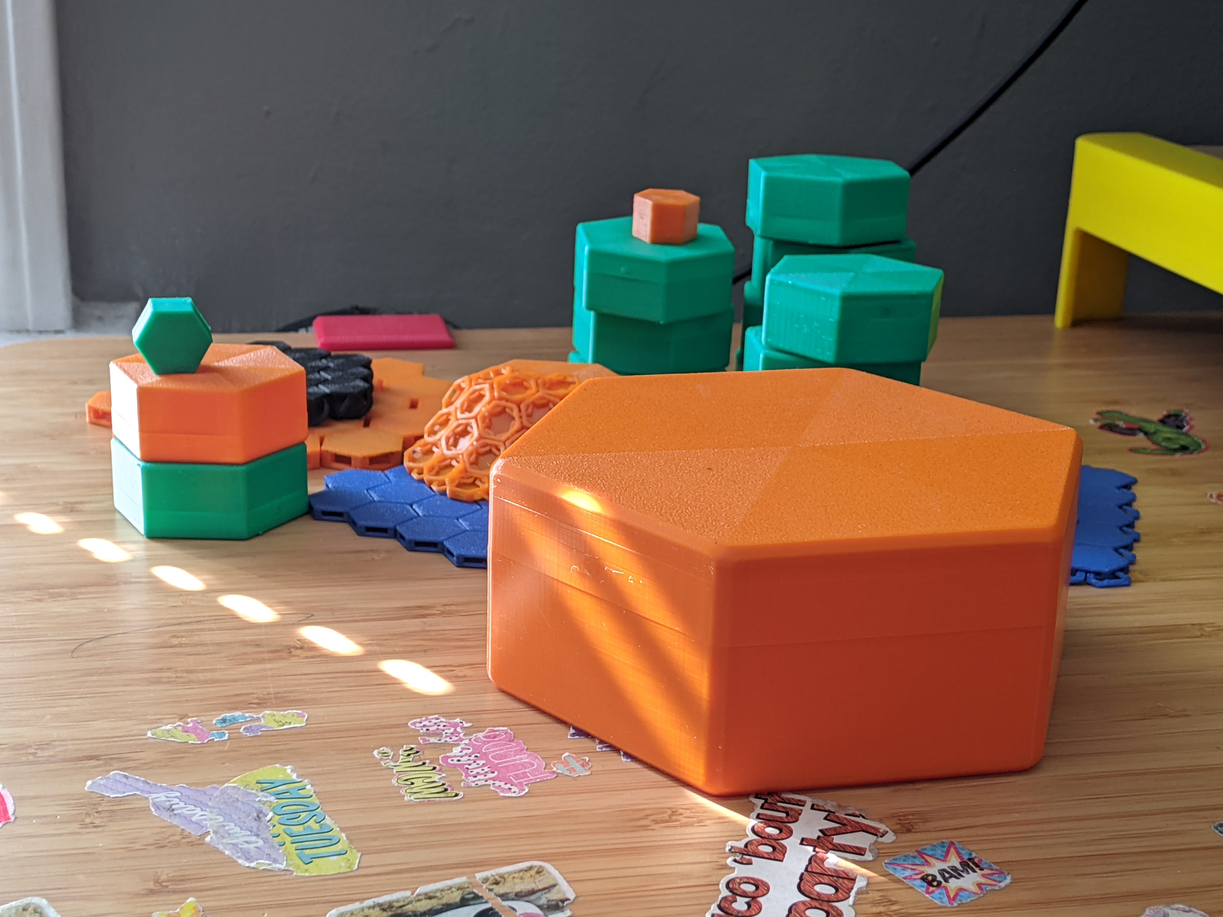 Miniatura 2 do modelo 3D Hexagonal Box Generator