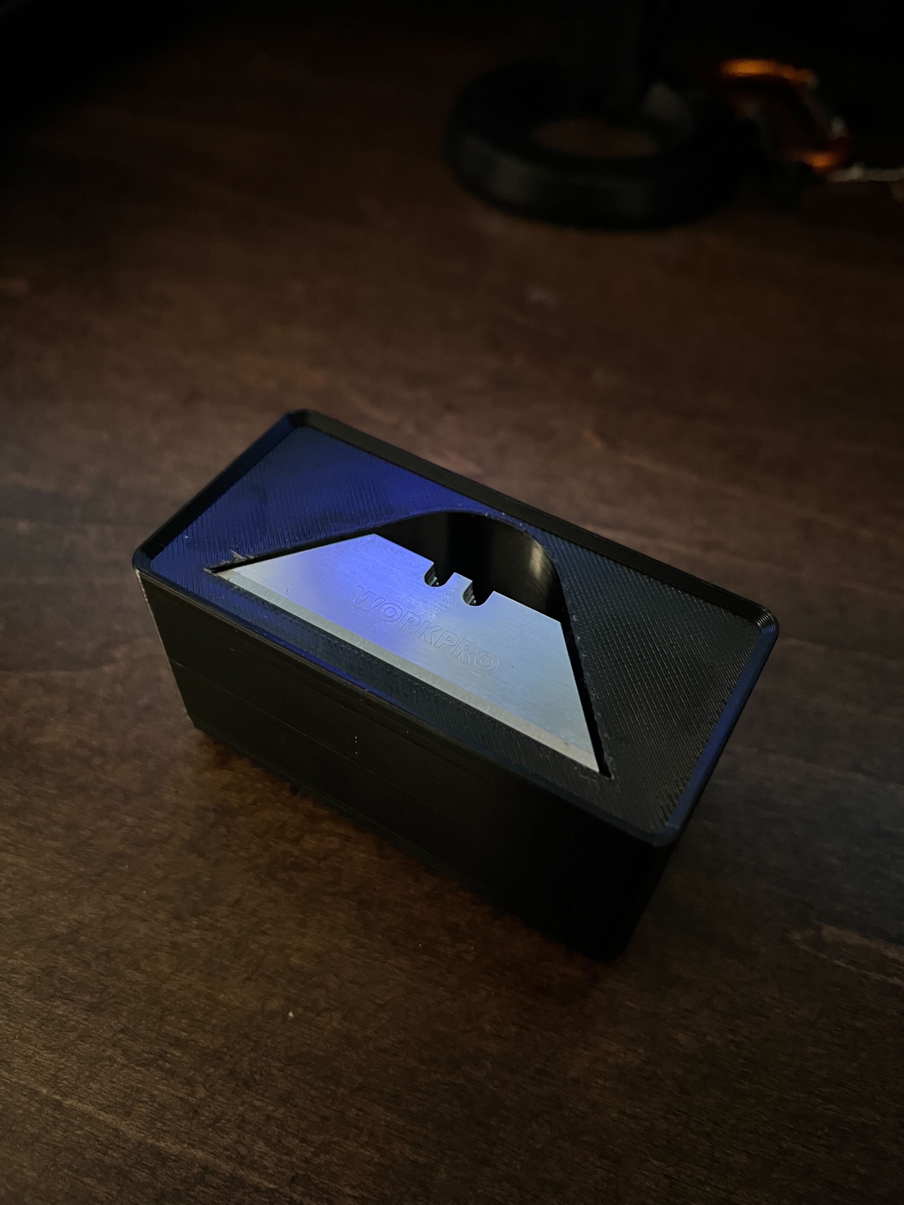 Gridfinity Box Knife Blade Holder