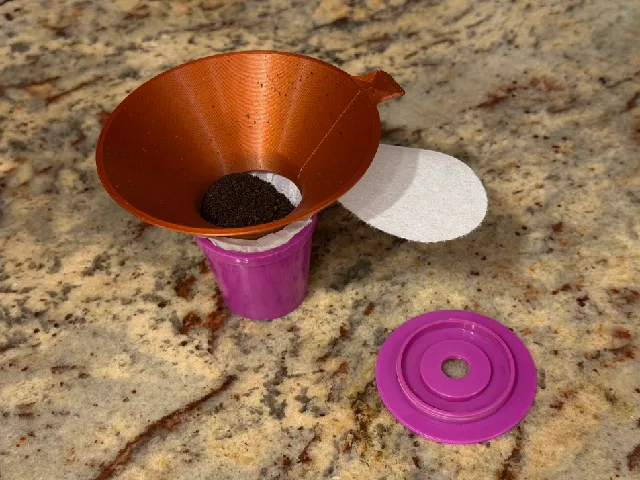 Funnel for refillable Keurig K-Cup pods