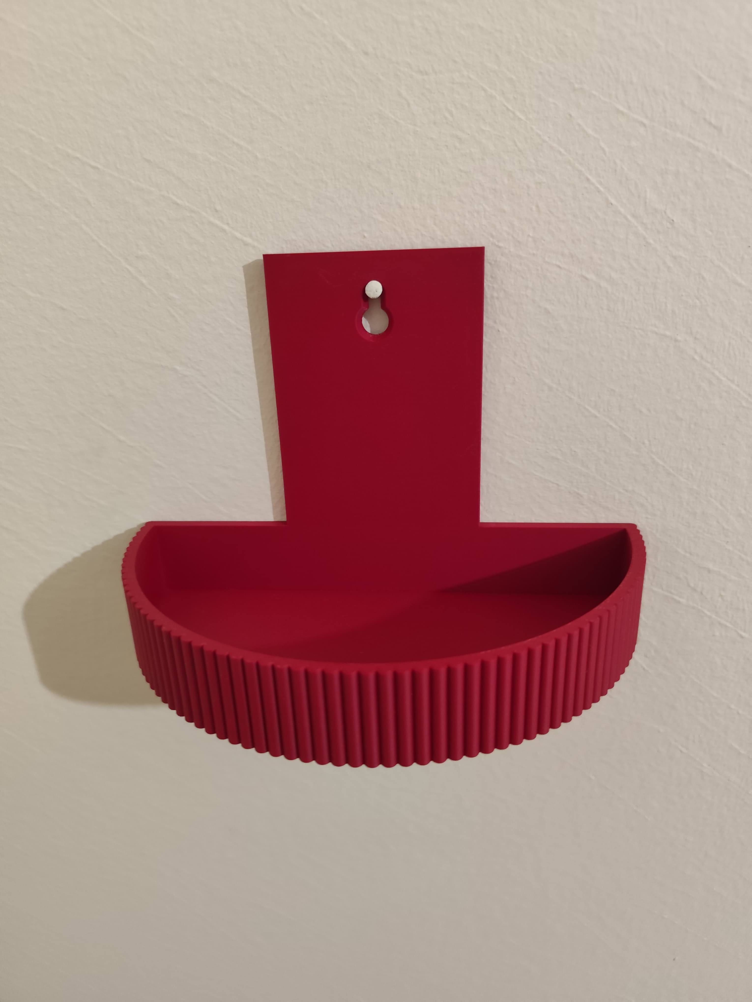 Miniatura 2 do modelo 3D Wall mounted vase