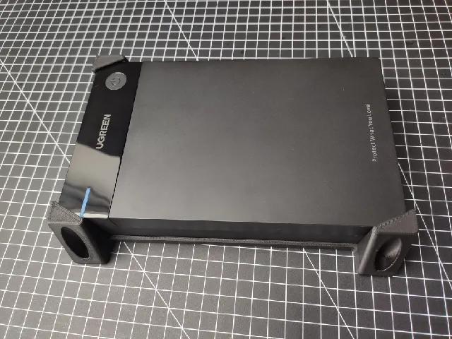 Wallmount for UGREEN 3.5" HDD Enclosure - Parametric