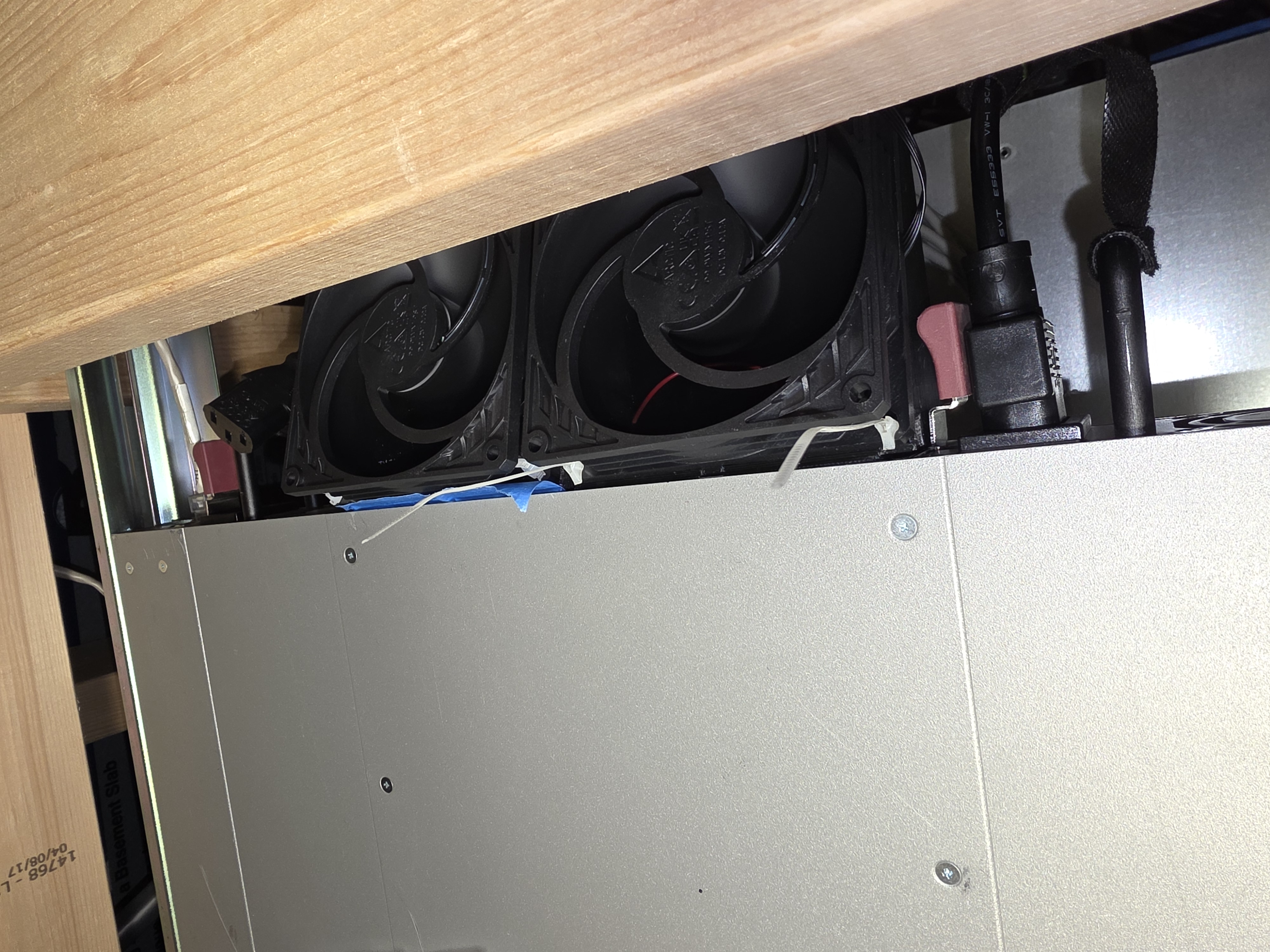 Cisco NXA-FAN-30CFM-B and N3K-3232C Fan Silencing