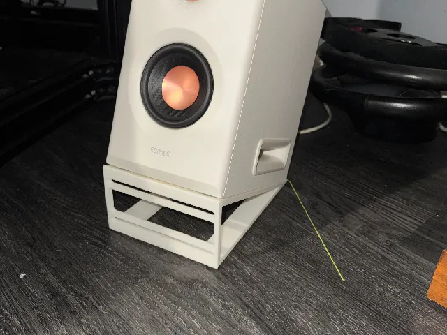 Edifier MR5 Extreme Angle Speaker Stand