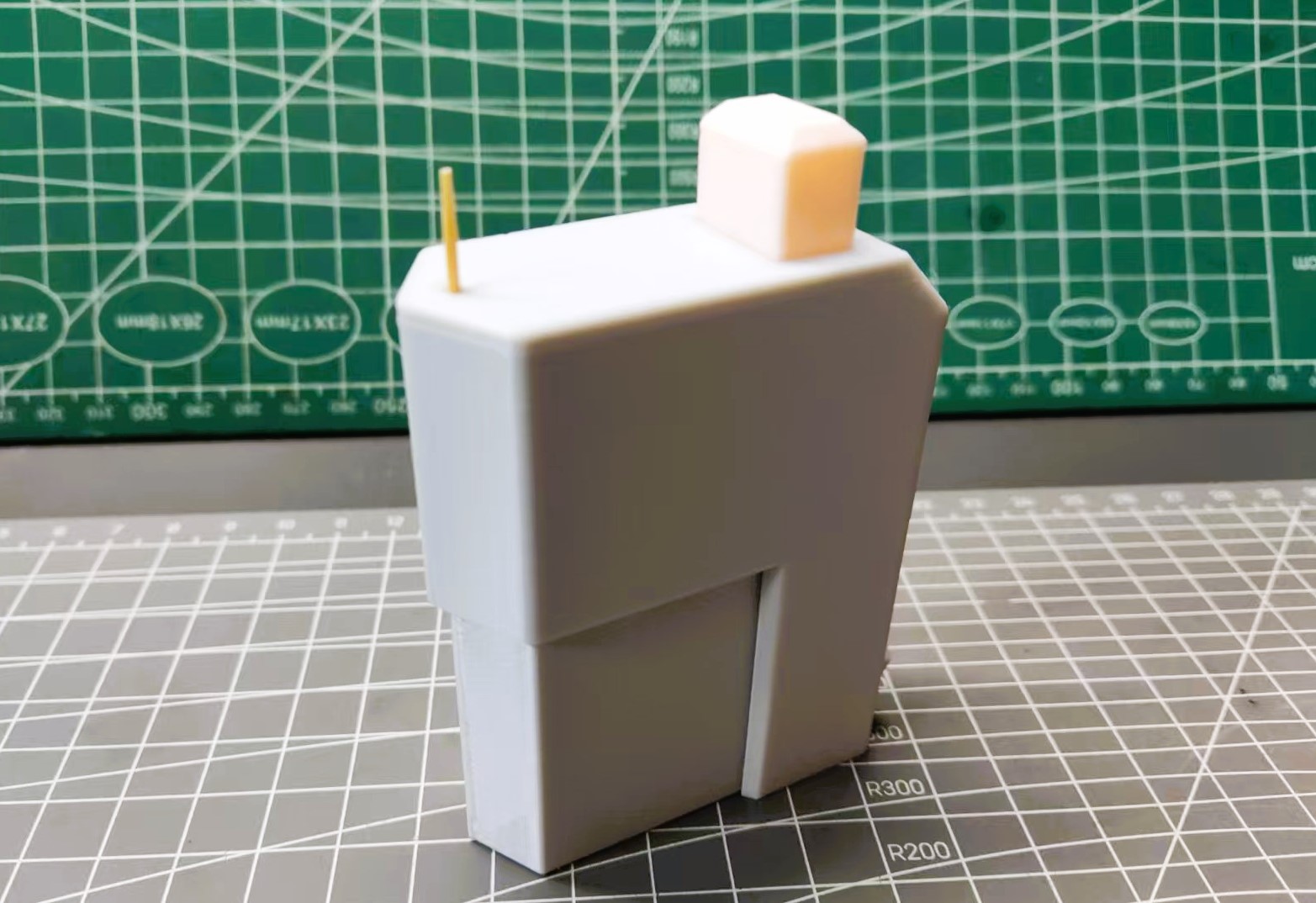 portable toothpick box