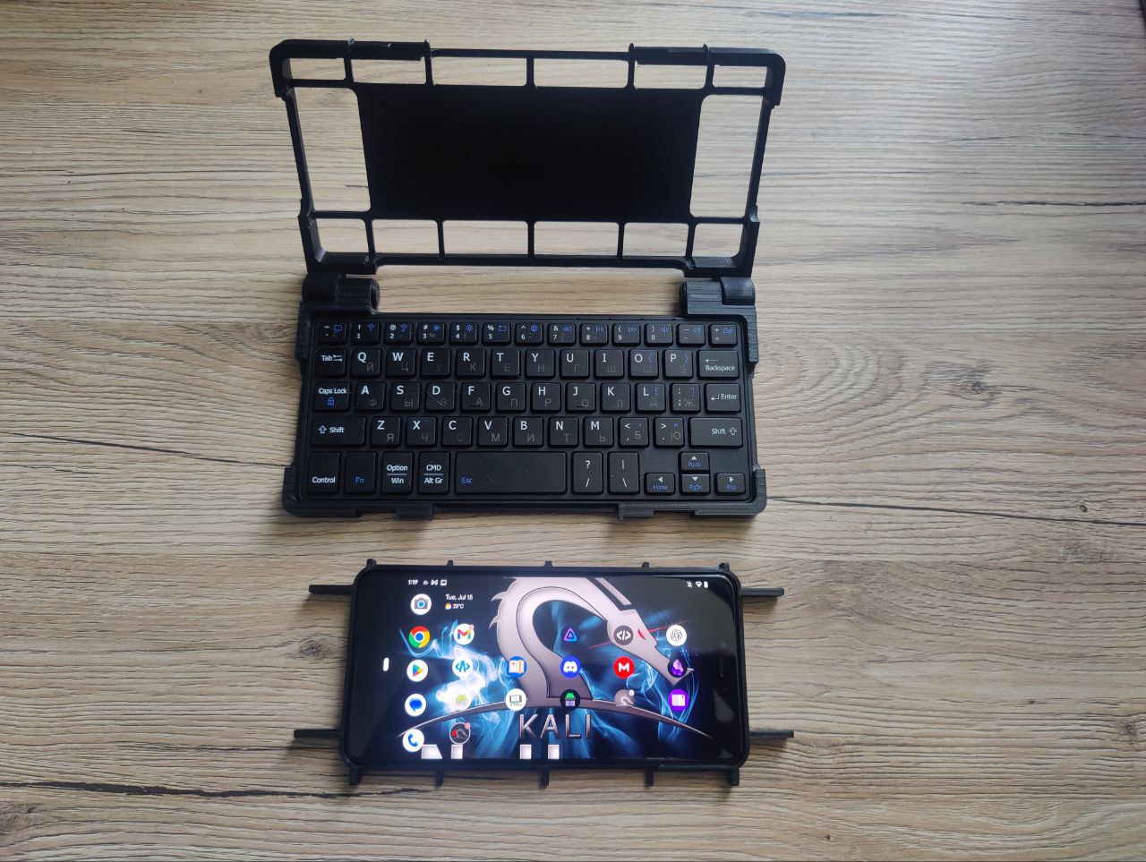 Modular C‑Deck - Clamshell Palmtop — thumbnail 3