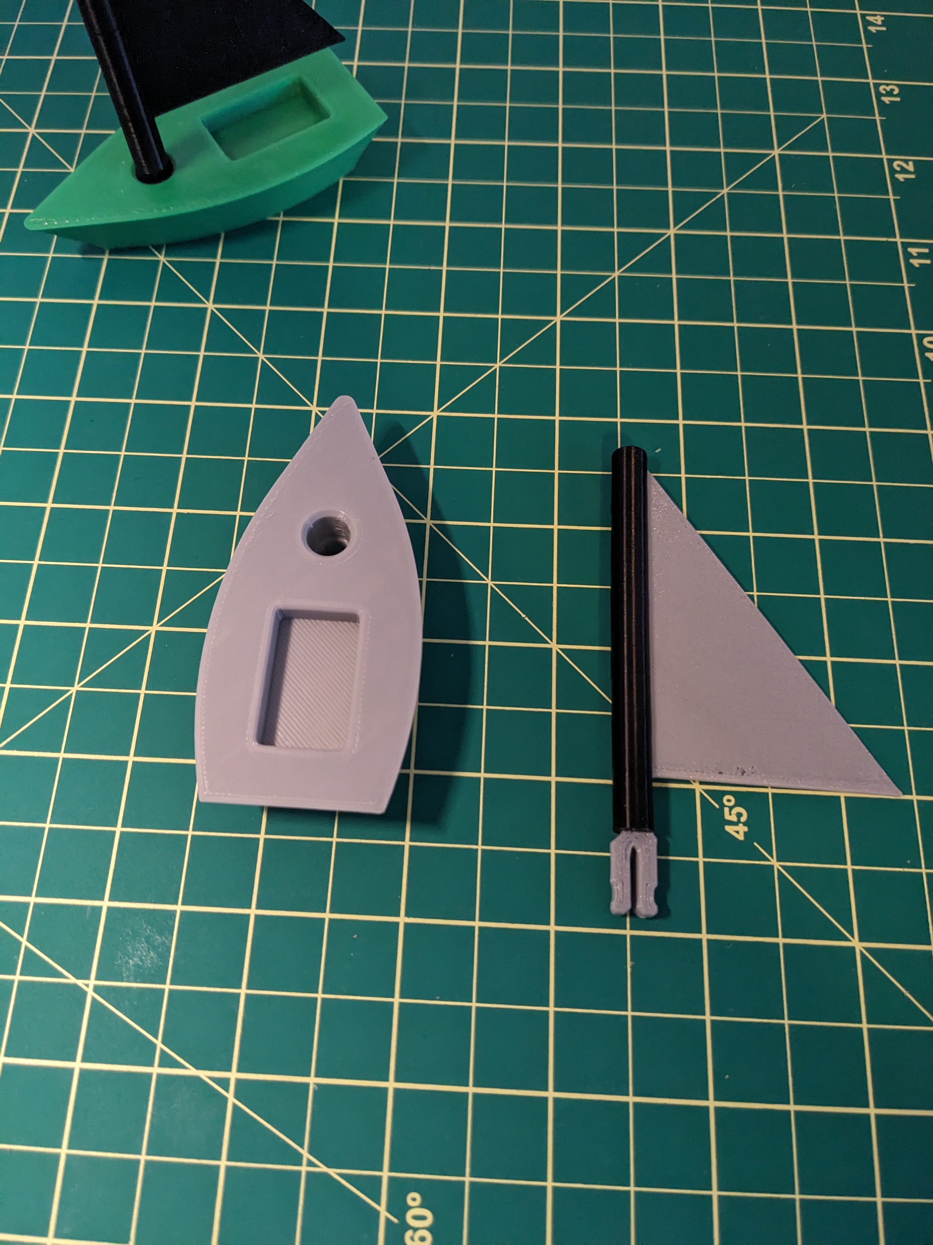 Miniatura 3 do modelo 3D Mini Sailboat Laser
