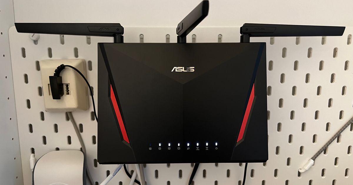 ASUS RT-AC86U router mount for Ikea Skadis von Alpenmeister ...