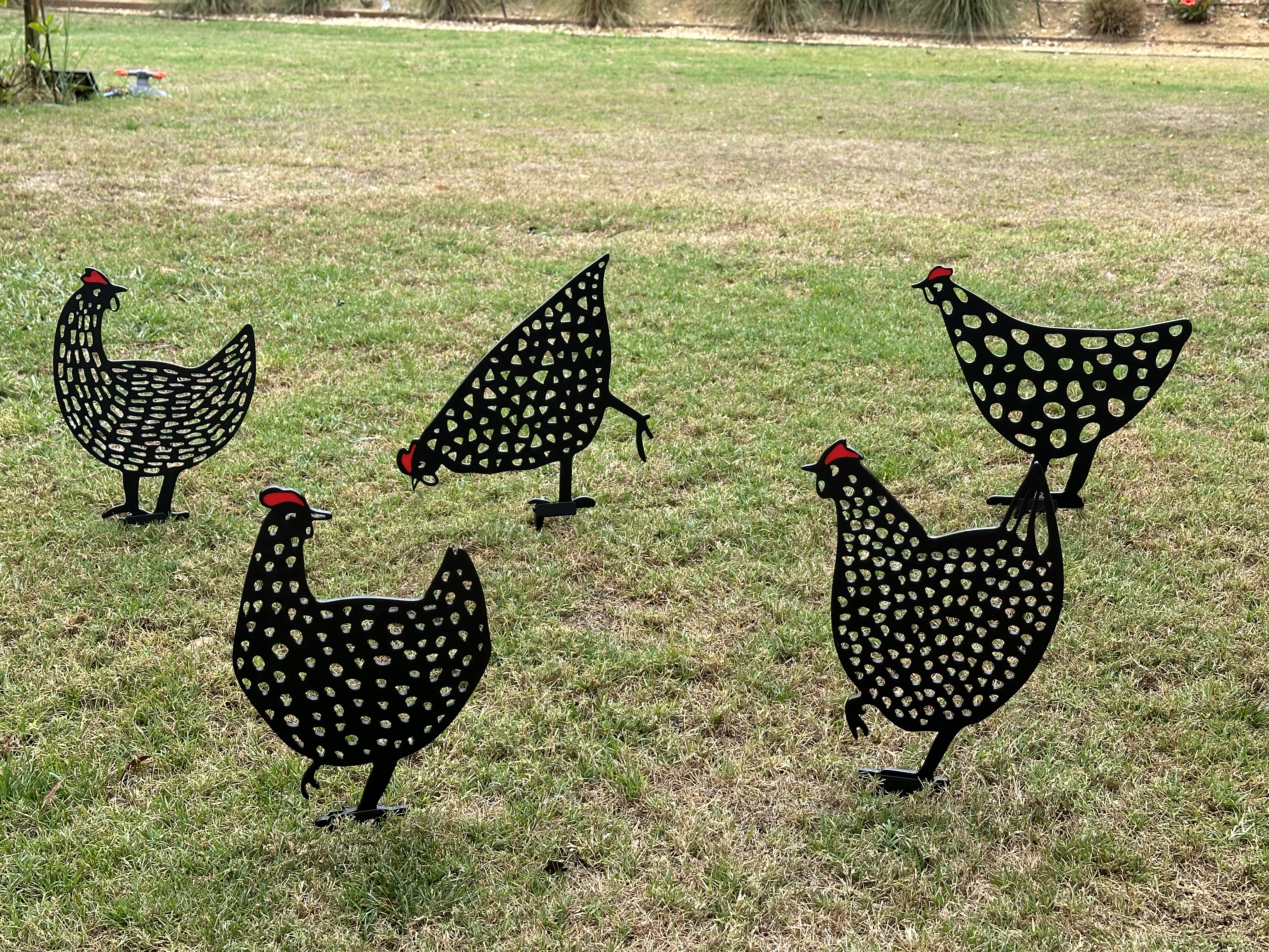 Art chickens garden decoration Kunst Hühner Garten Deko