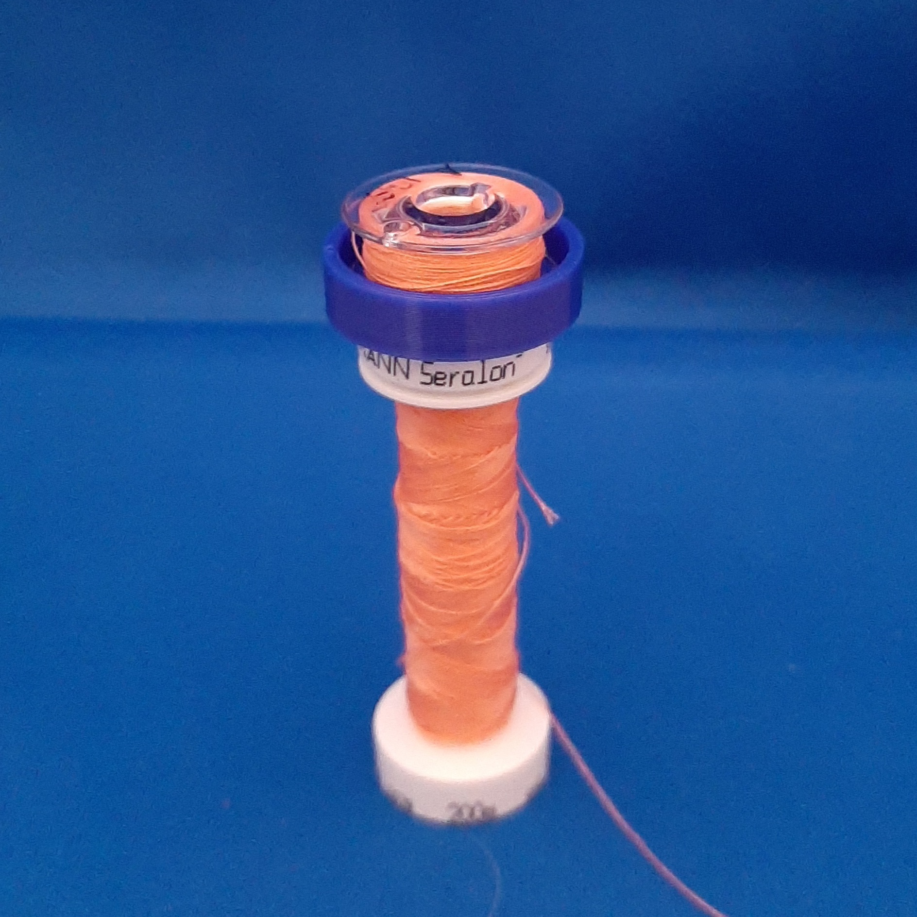 Miniatura 2 do modelo 3D Sewing Bobbin Spool Holder