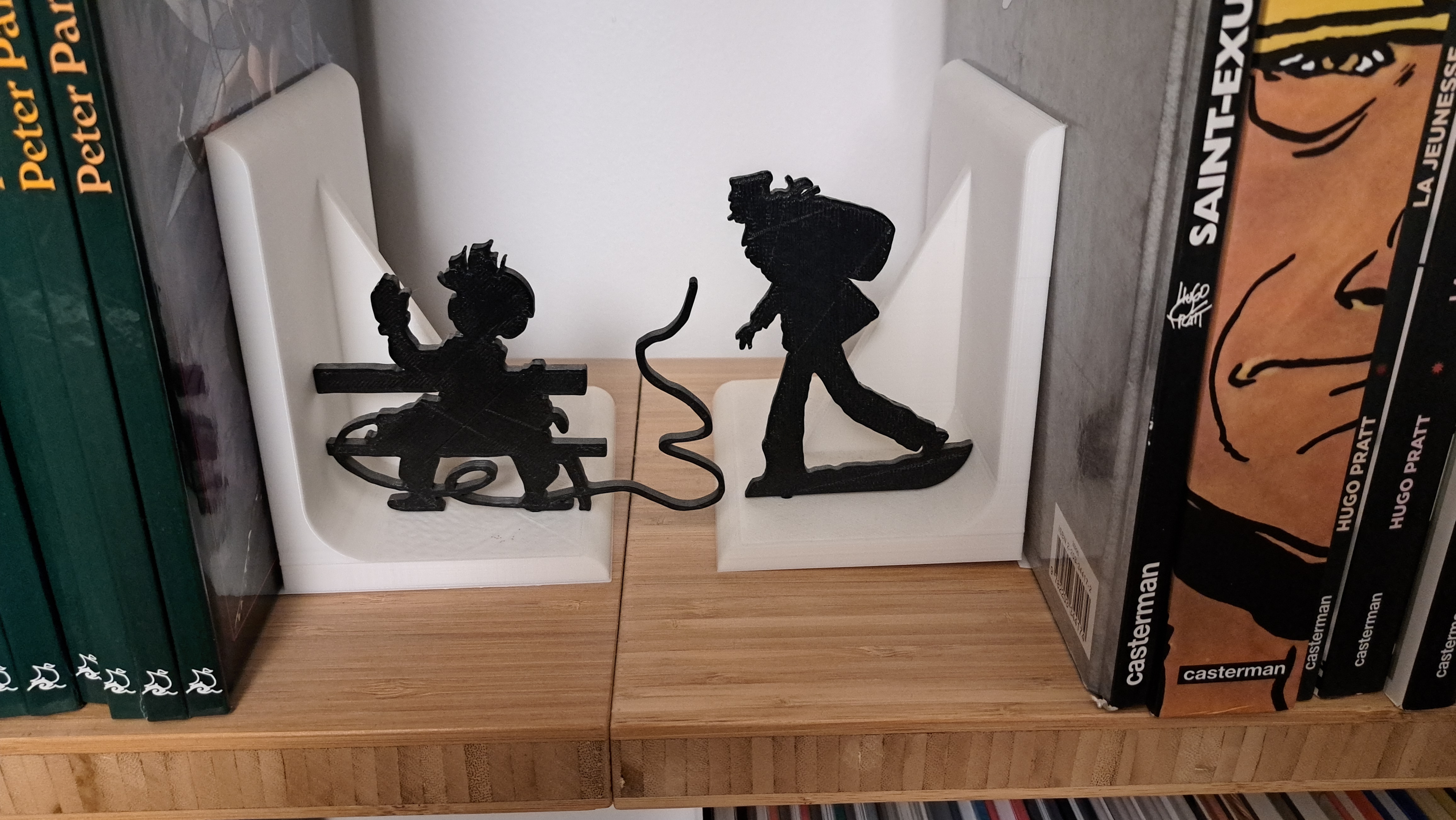 Miniatura 3 do modelo 3D Book ends - comic books