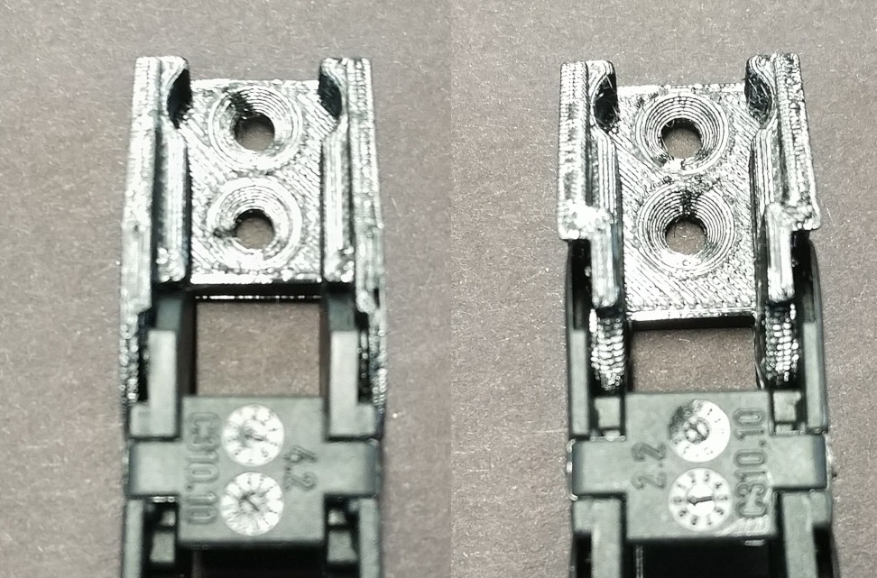 Cable chain ends for Igus E2i-10 -- Two hole