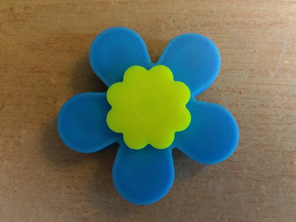 Fidget Flower with bearing re-done