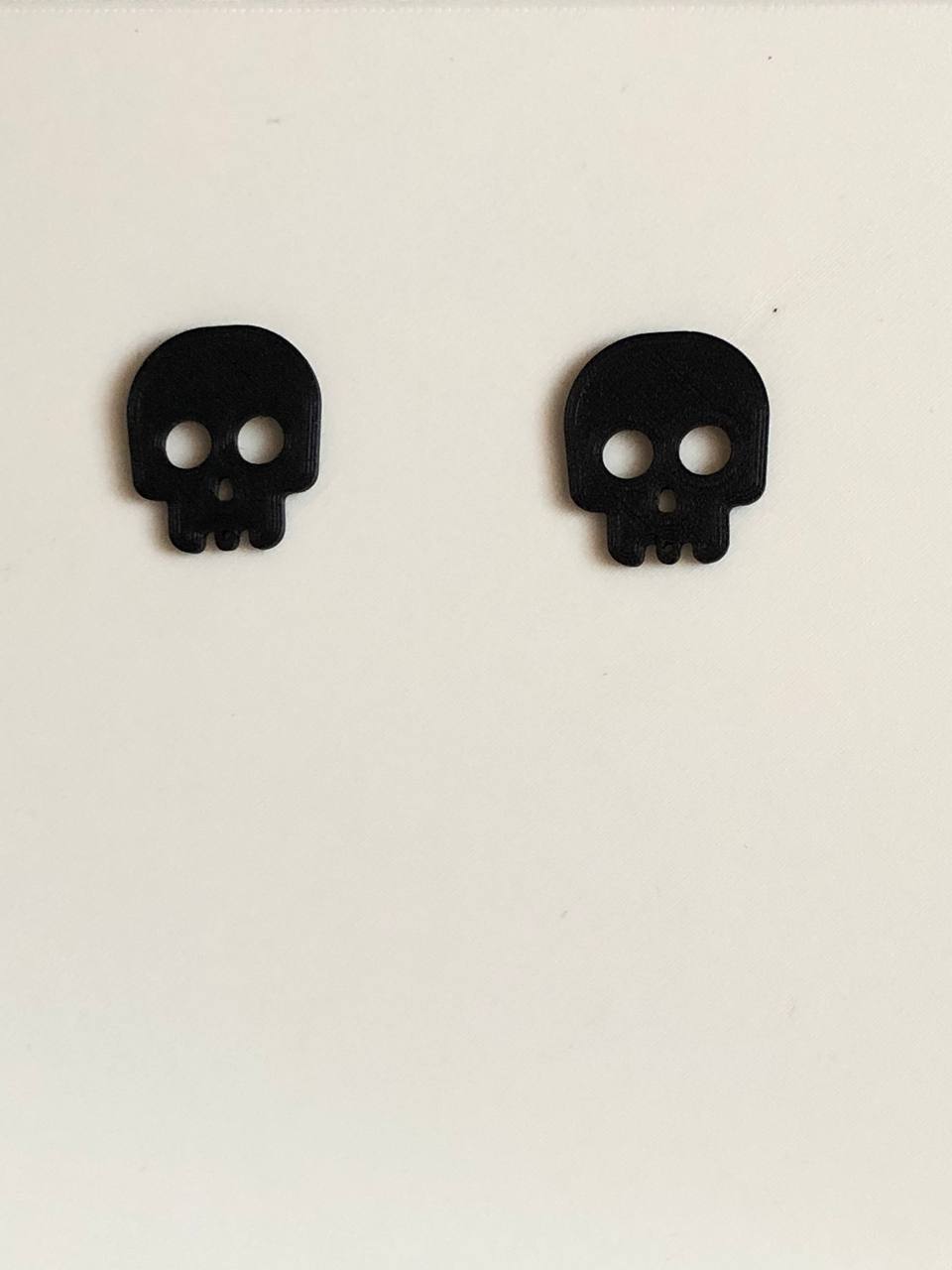 Miniatura 2 do modelo 3D Earring Bat batman skull combinable
