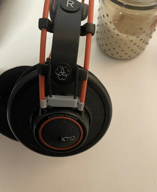 AKG K701 開封のみ未使用　長期保管 AKG K701 開封のみ未使用 長期保管 - メルカリ