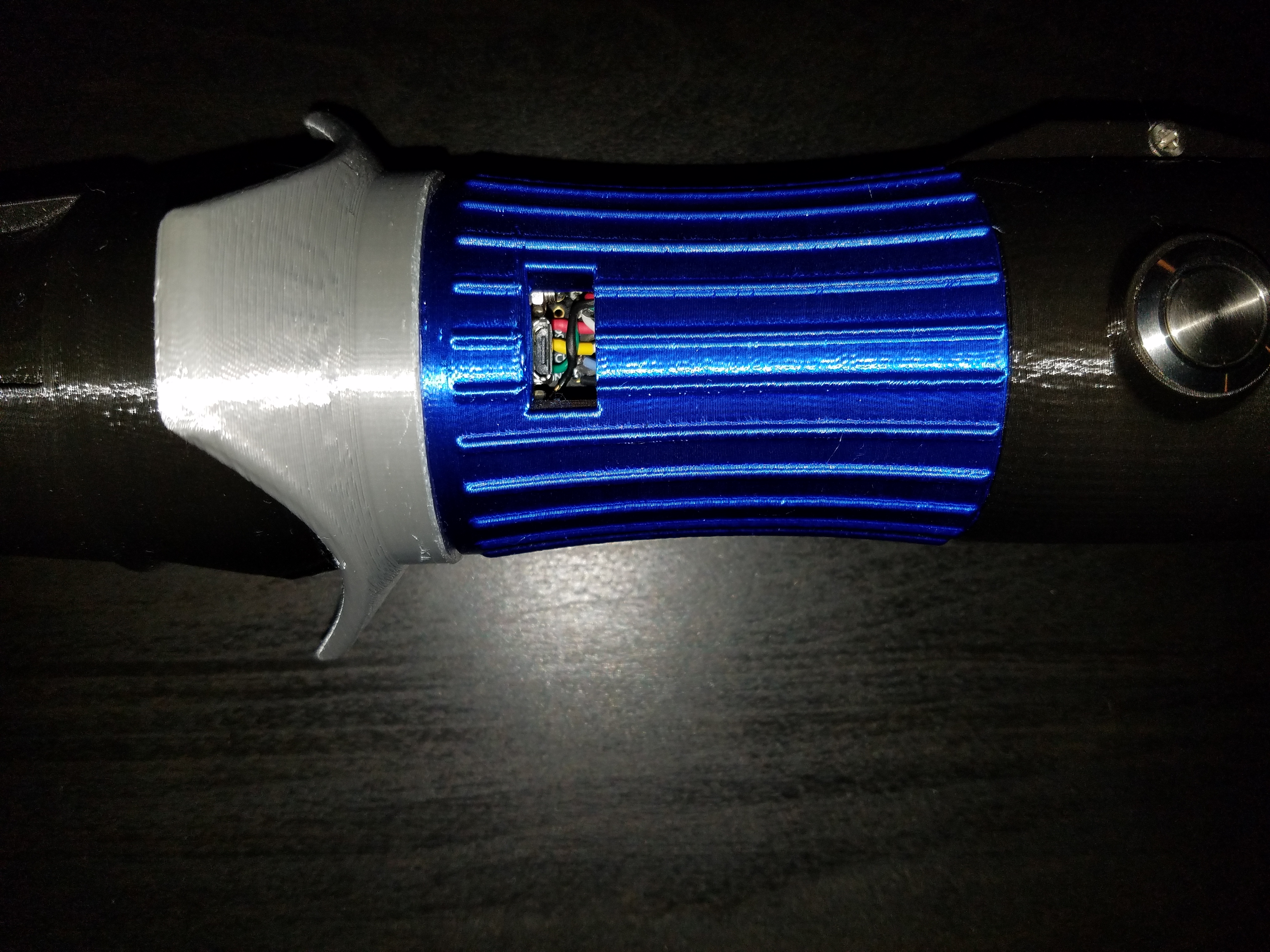 Miniatura 4 do modelo 3D Propmaker LightSaber - Respin