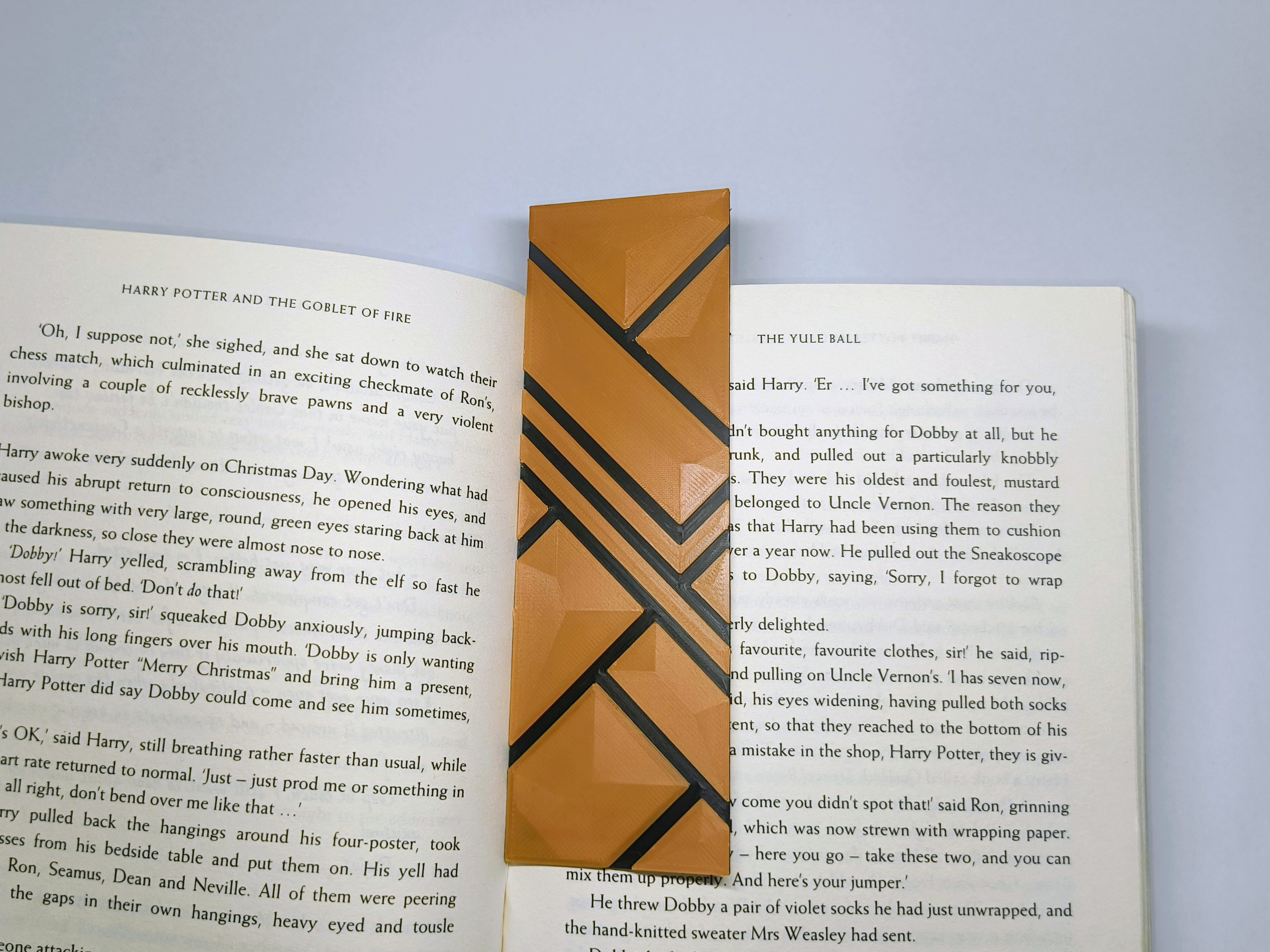 Miniatura 2 do modelo 3D Geometric Two-Colour Bookmark