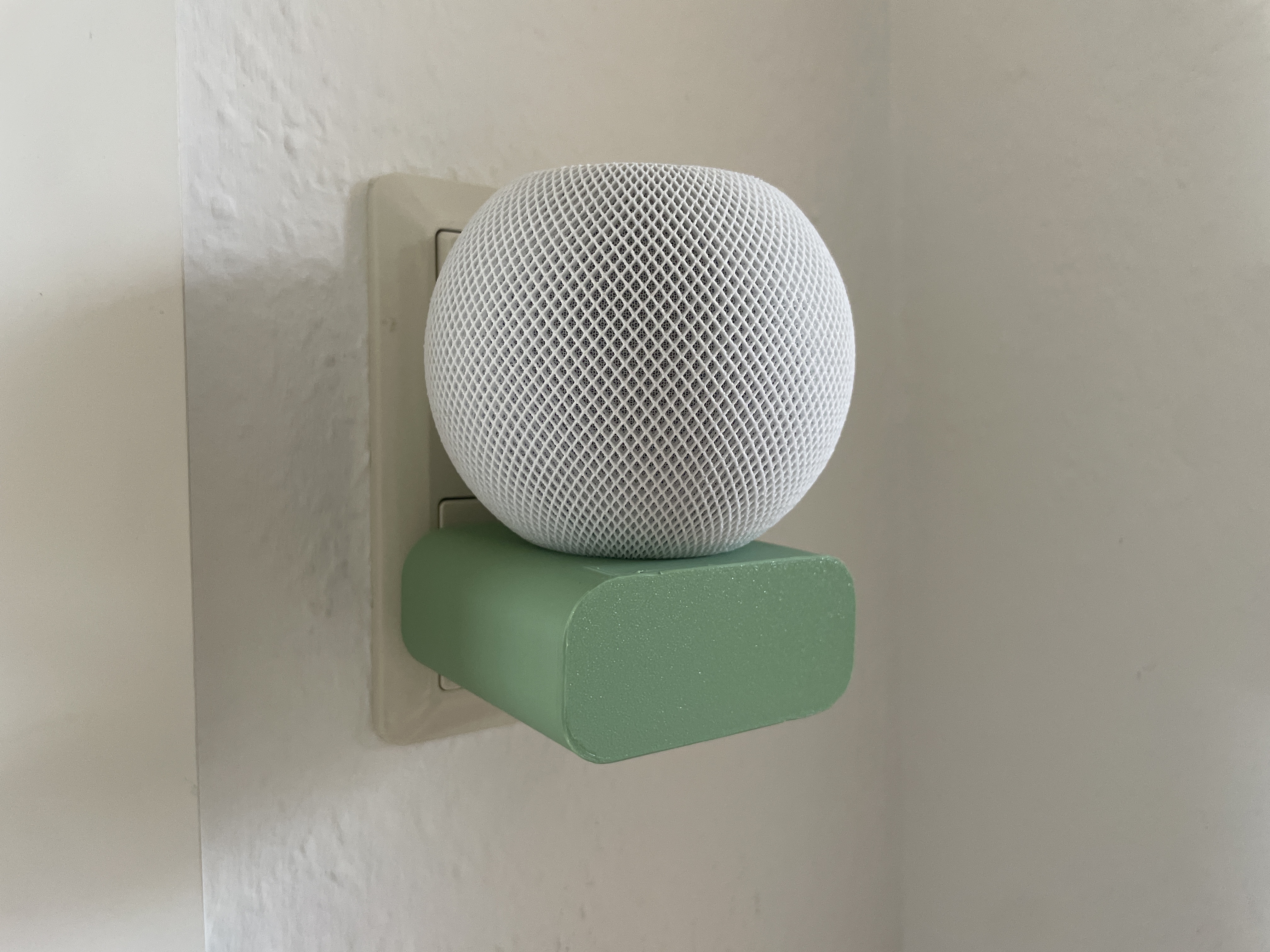 Apple Home Pod wall Plug holder