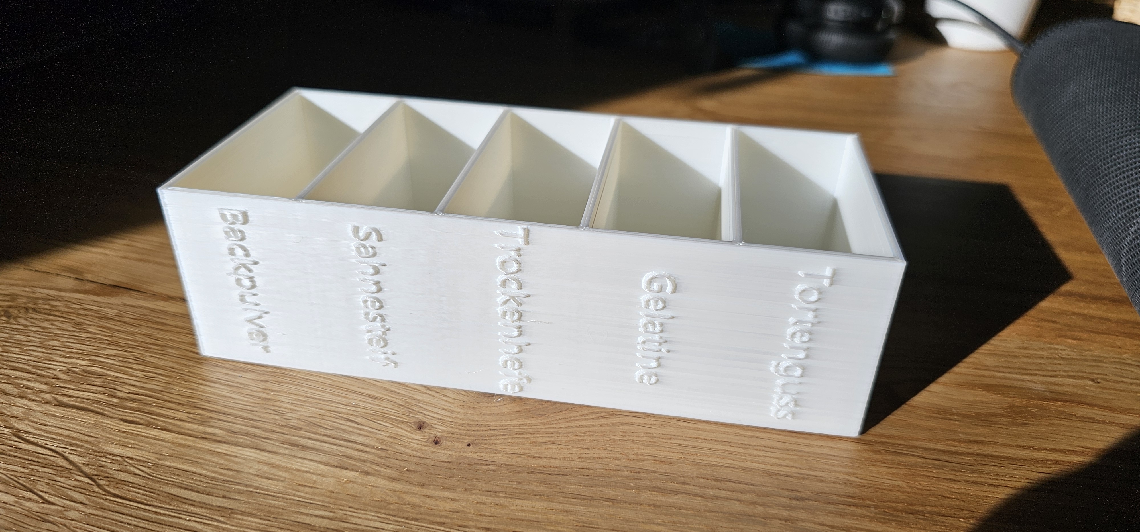 Box for baking ingredients / Backzutatenbox Aufbewahrungsbox by Timo ...