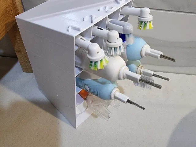 Oral-B Tilted DryDock