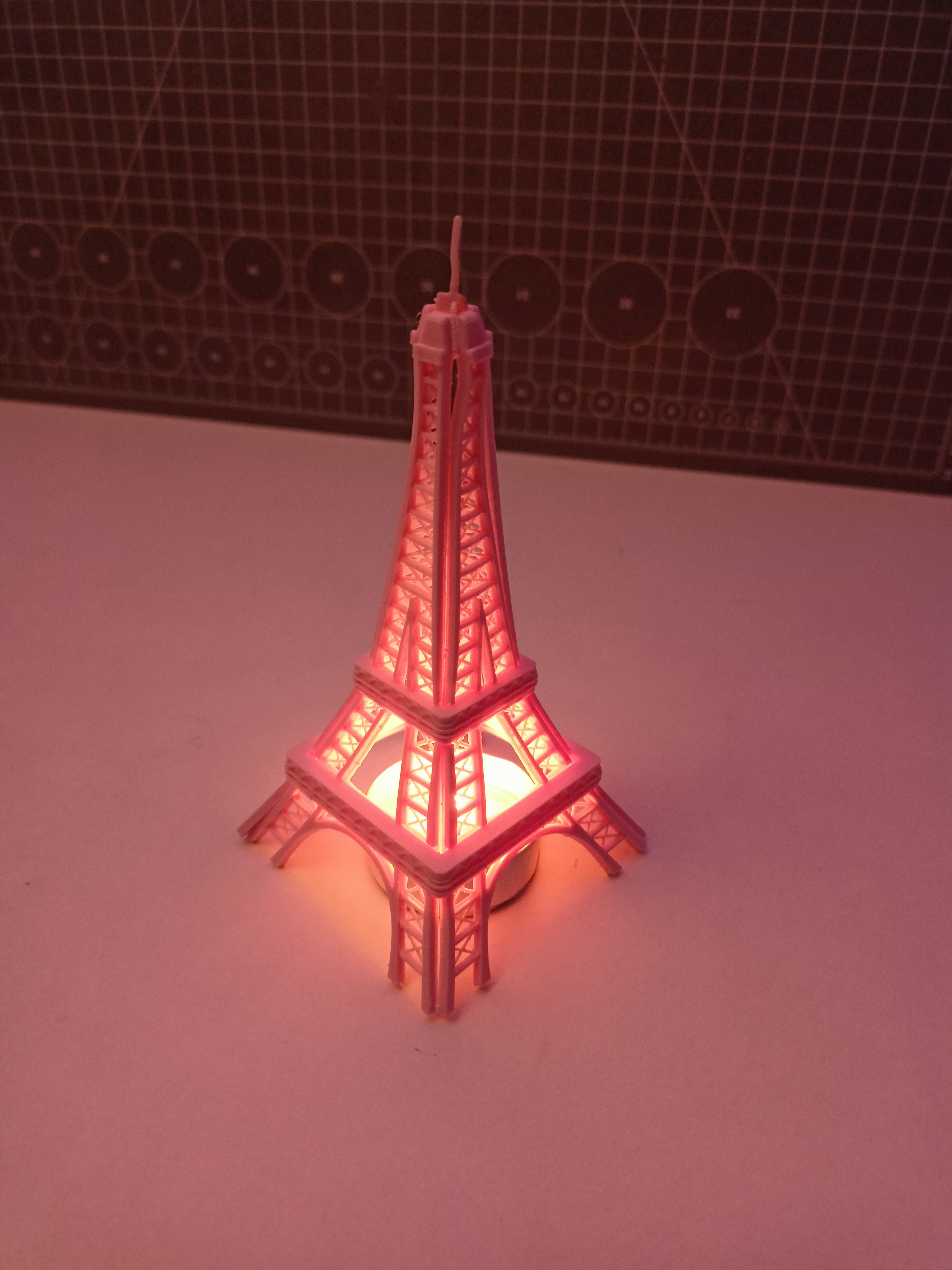 Eiffel Tower Kit Card