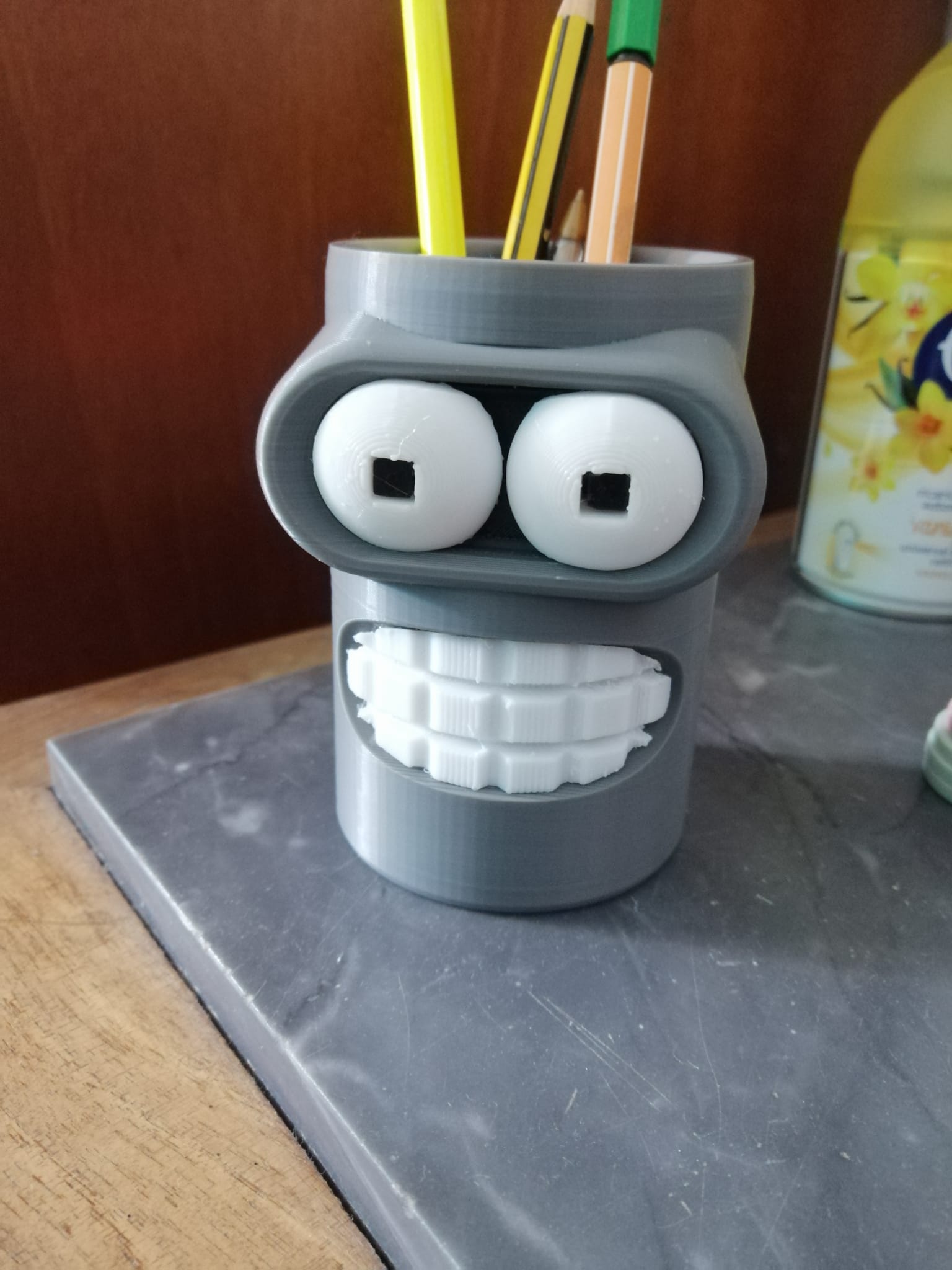Wider eyes holes for Bender pen holder