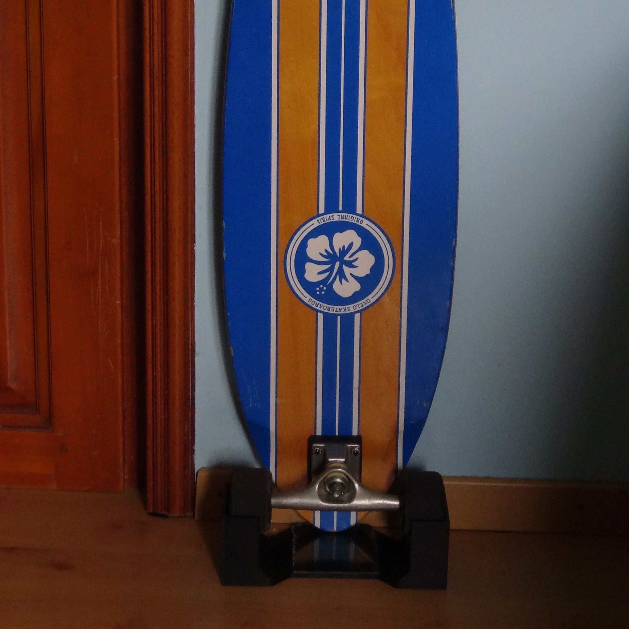 Vertical Longboard Holder for Oxelo Original Spirit