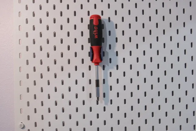 Skådis - Screwdriver Mount