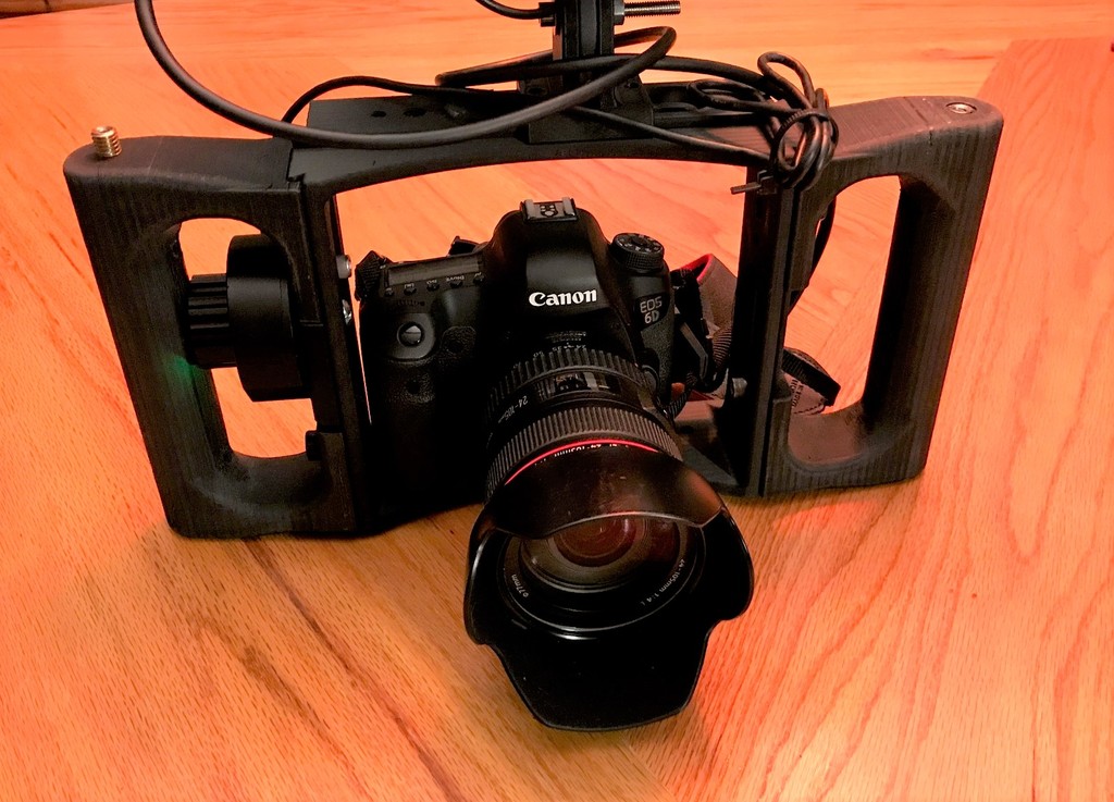 Miniatura 3 do modelo 3D DSLR Camera Cage