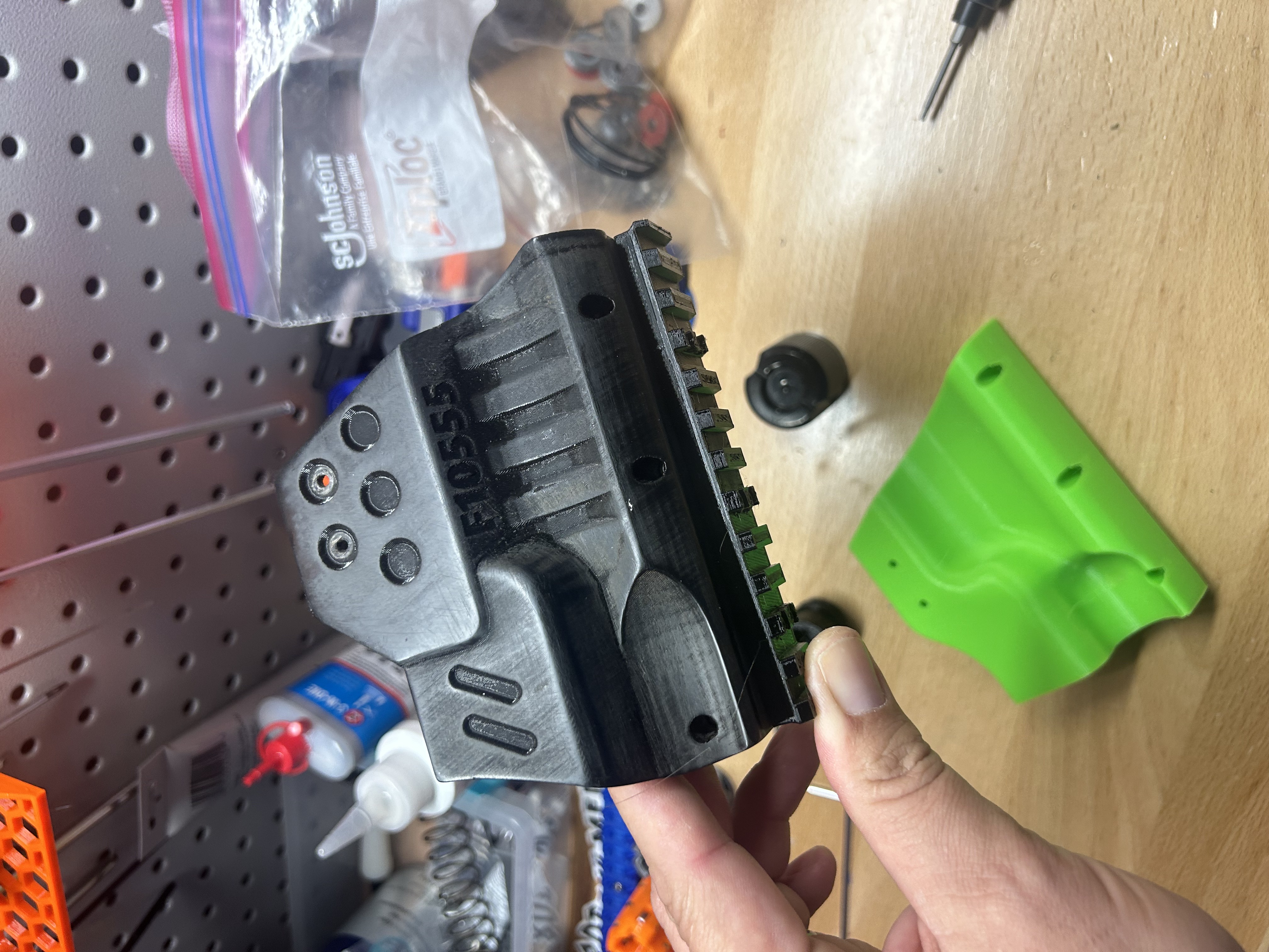 Worker F10555 Bottom Picatinny Rail